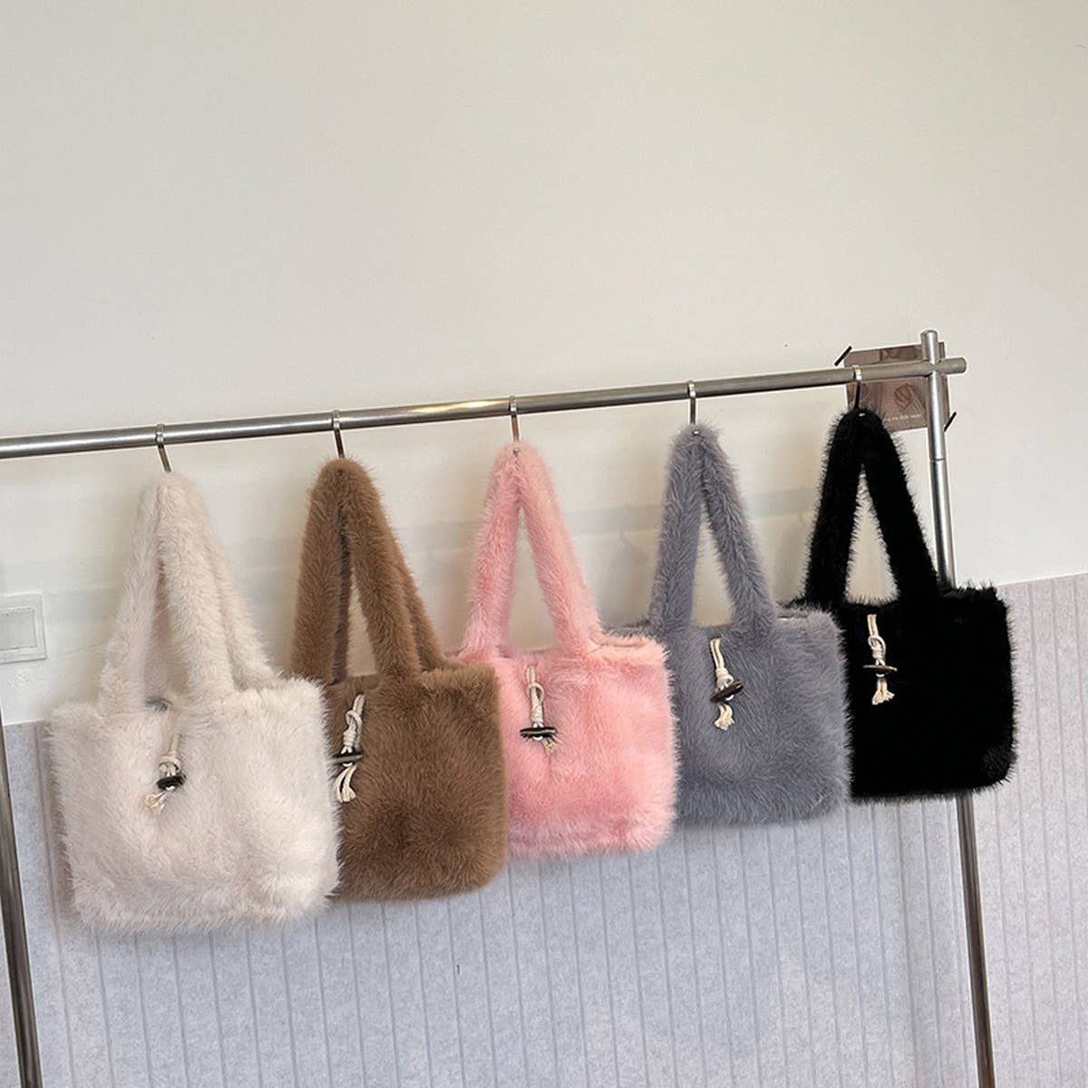 WINTER FASHION SHOULDER BAG UNDERARM PLUSH BAG_CWAB4017