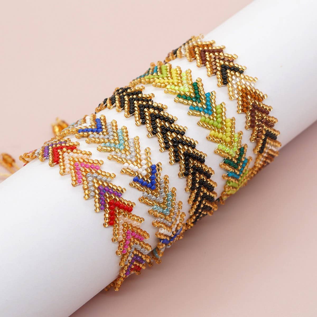 RICE BEAD HAND-WOVEN RAINBOW FLOWER BRACELET