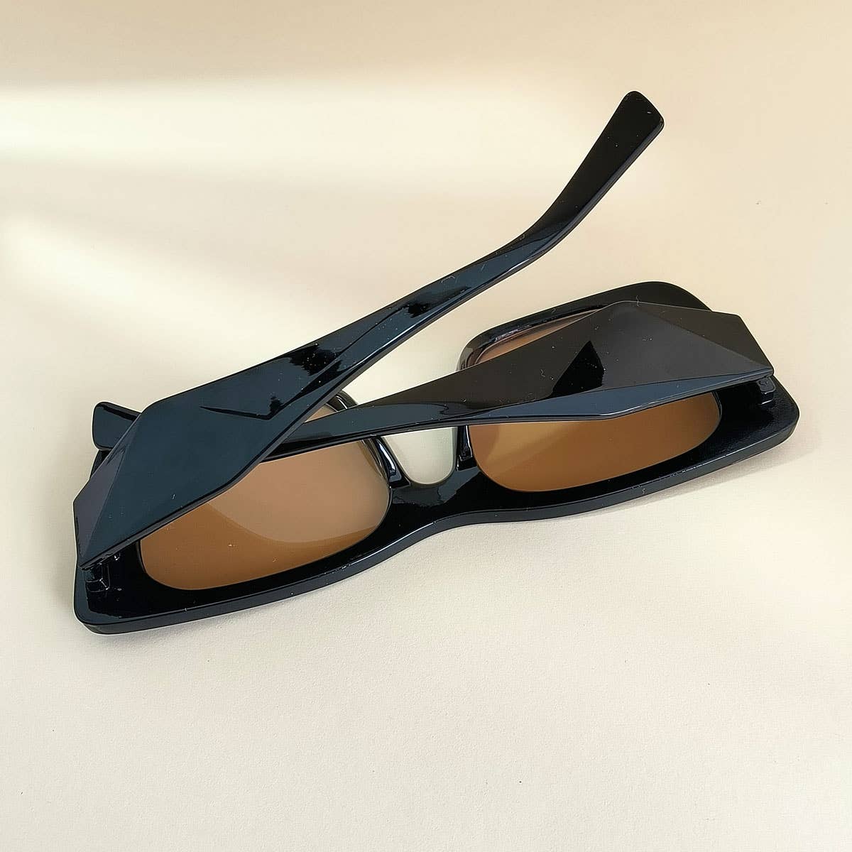 EUROPEAN AND AMERICAN SQUARE SUNGLASSES_CWASG0117