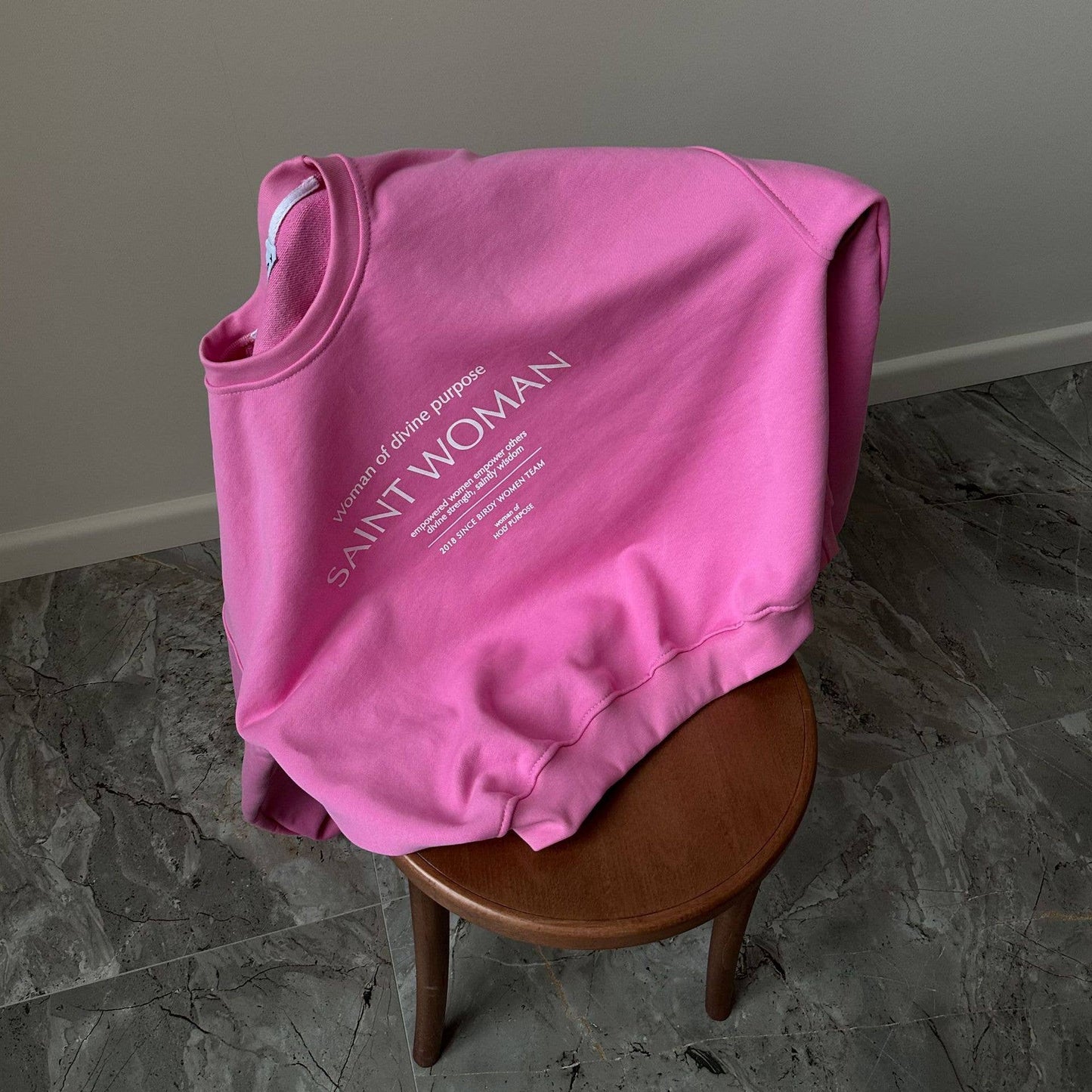 Round-neck fashionable lettered loose hoodie