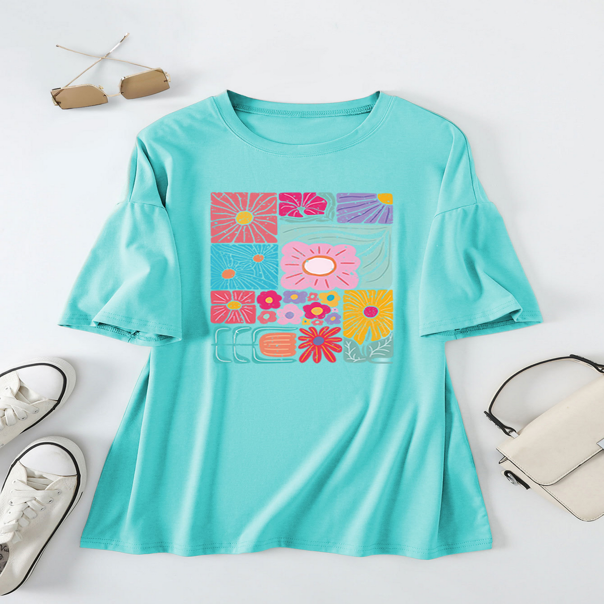 Women??¢s Loose Fit Tee with Colorful Flowers_CWTTS1466