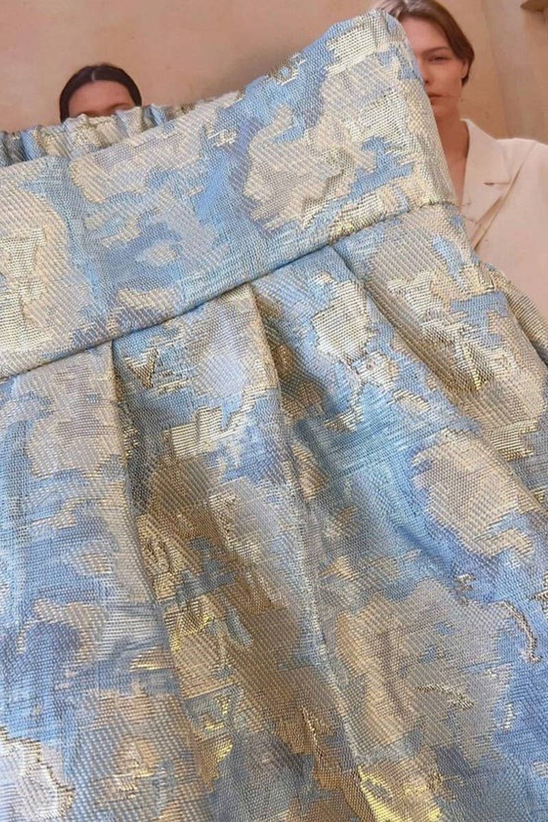 CWBSP0583_HIGH WAIST SLIM FIT PEACH HIP A-LINE SHORTS