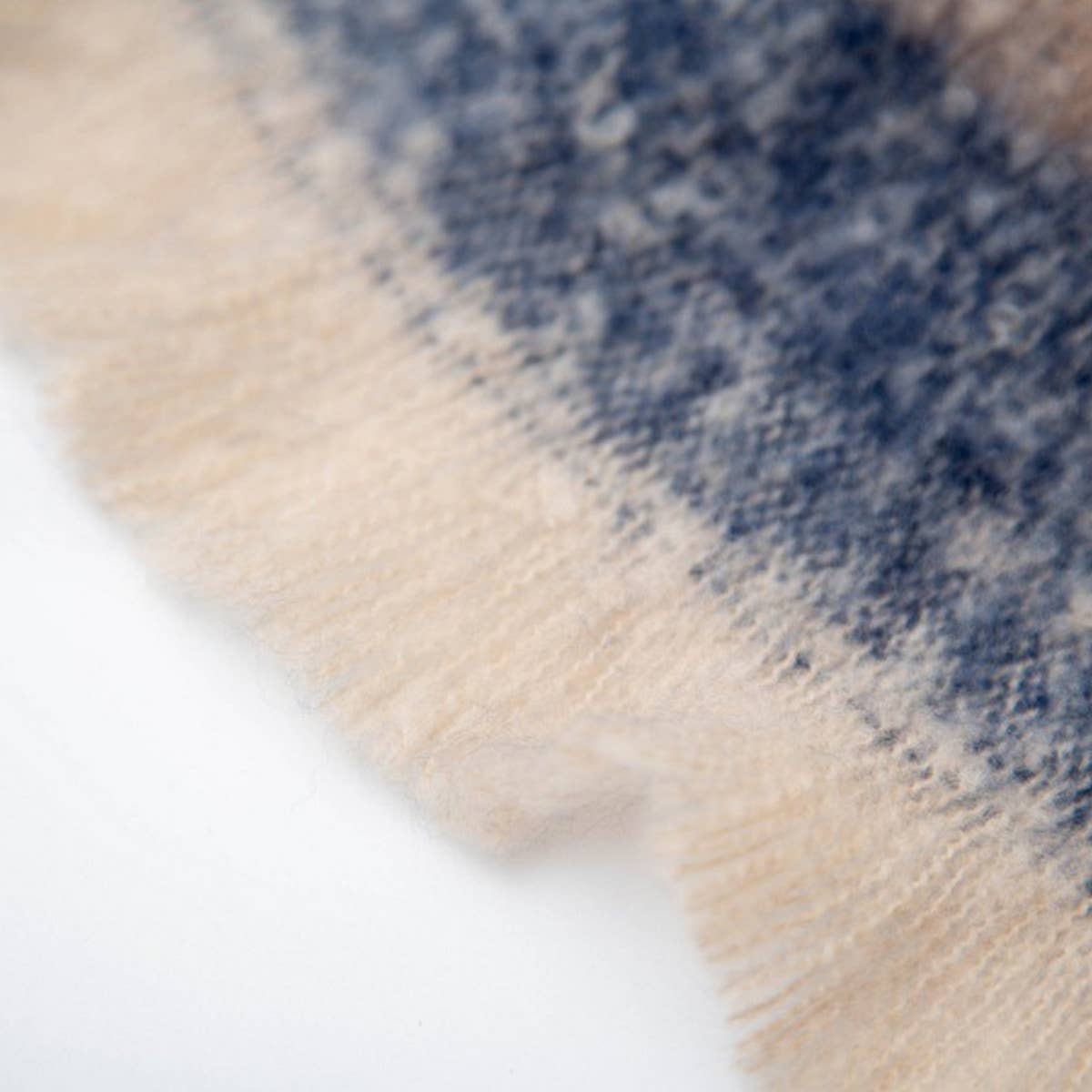 Leopard Jacquard Scarf - Unisex Winter Knit Wrap