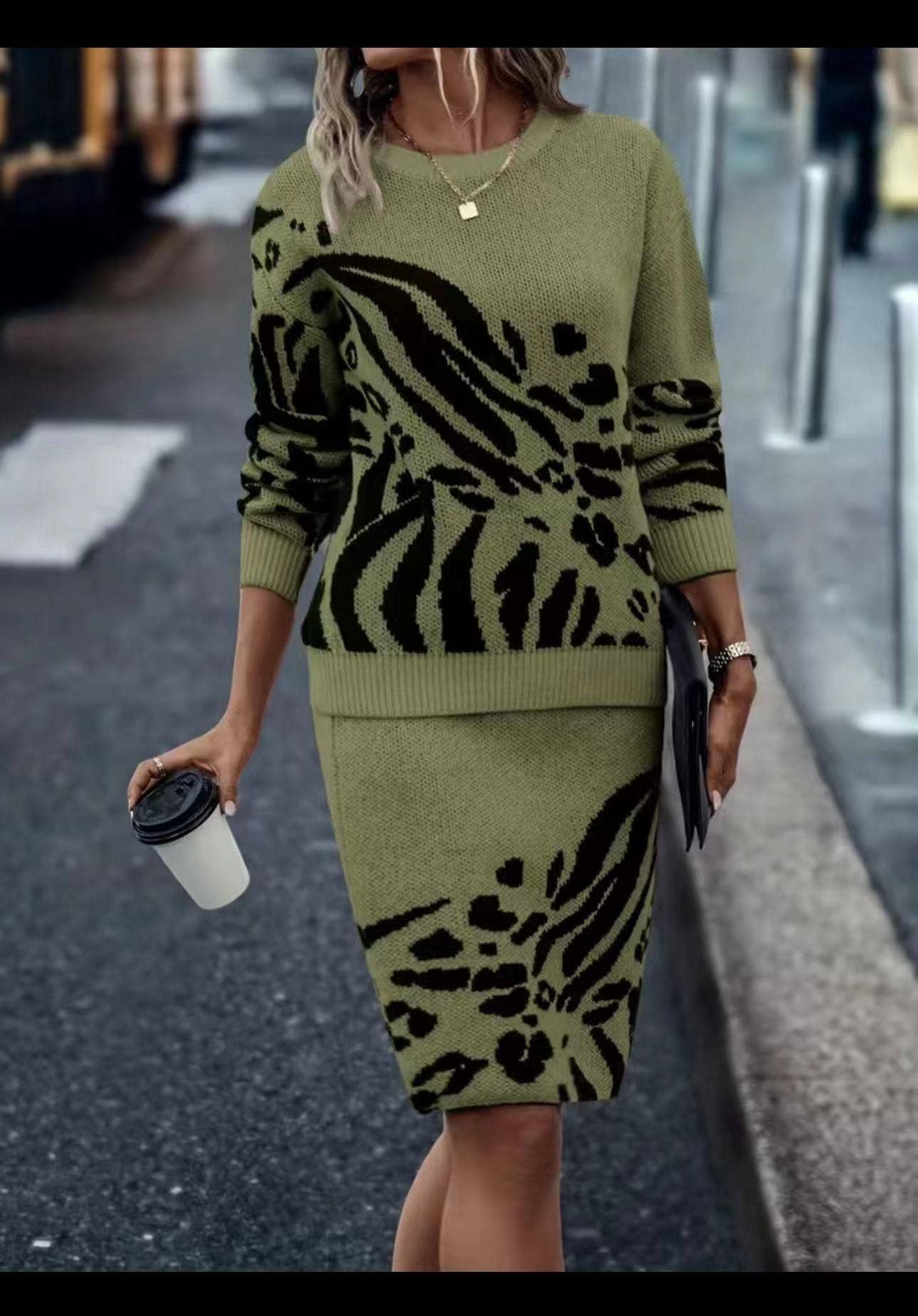 JACQUARD LONG-SLEEVED CREW-NECK SWEATER SET SKIRT