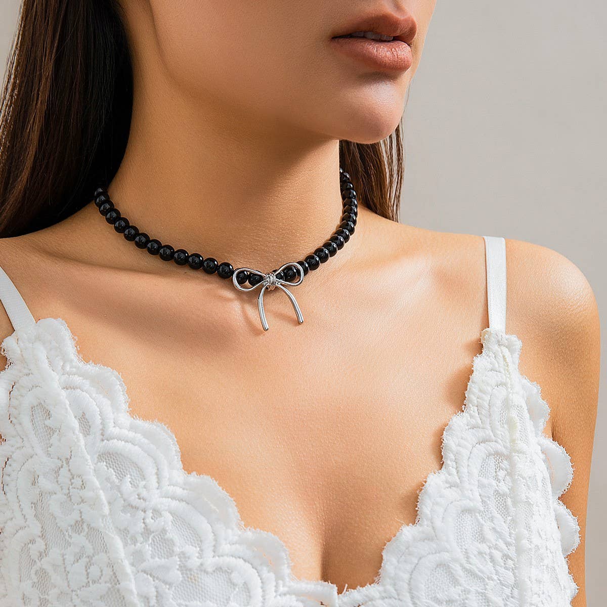 HOT SELLING BLACK BOW BEADED NECKLACE