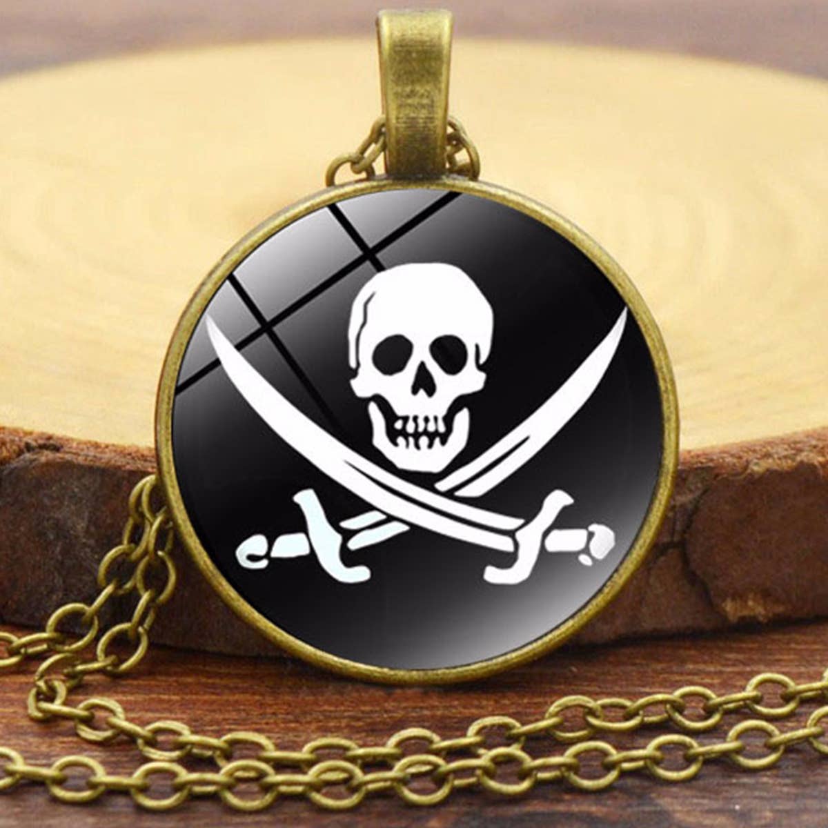 PIRATE SKULL ALLOY GLASS NECKLACE_CWAJE0707