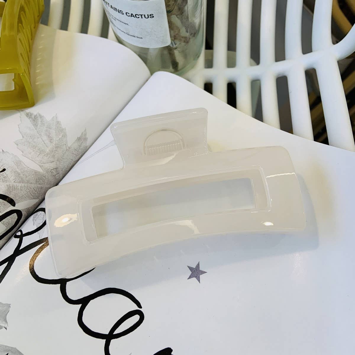 CWAHA1558_4.92"SIMPLE RECTANGLE LARGE HAIR CLAW CLIP