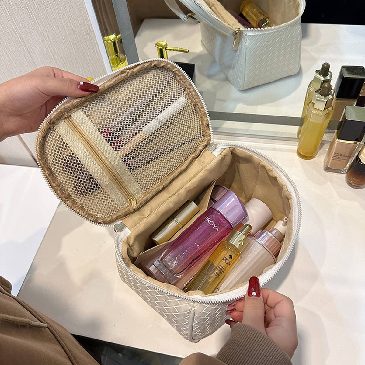 WOVEN PATTERN LARGE CAPACITY COSMETIC BAG_CWAB4419