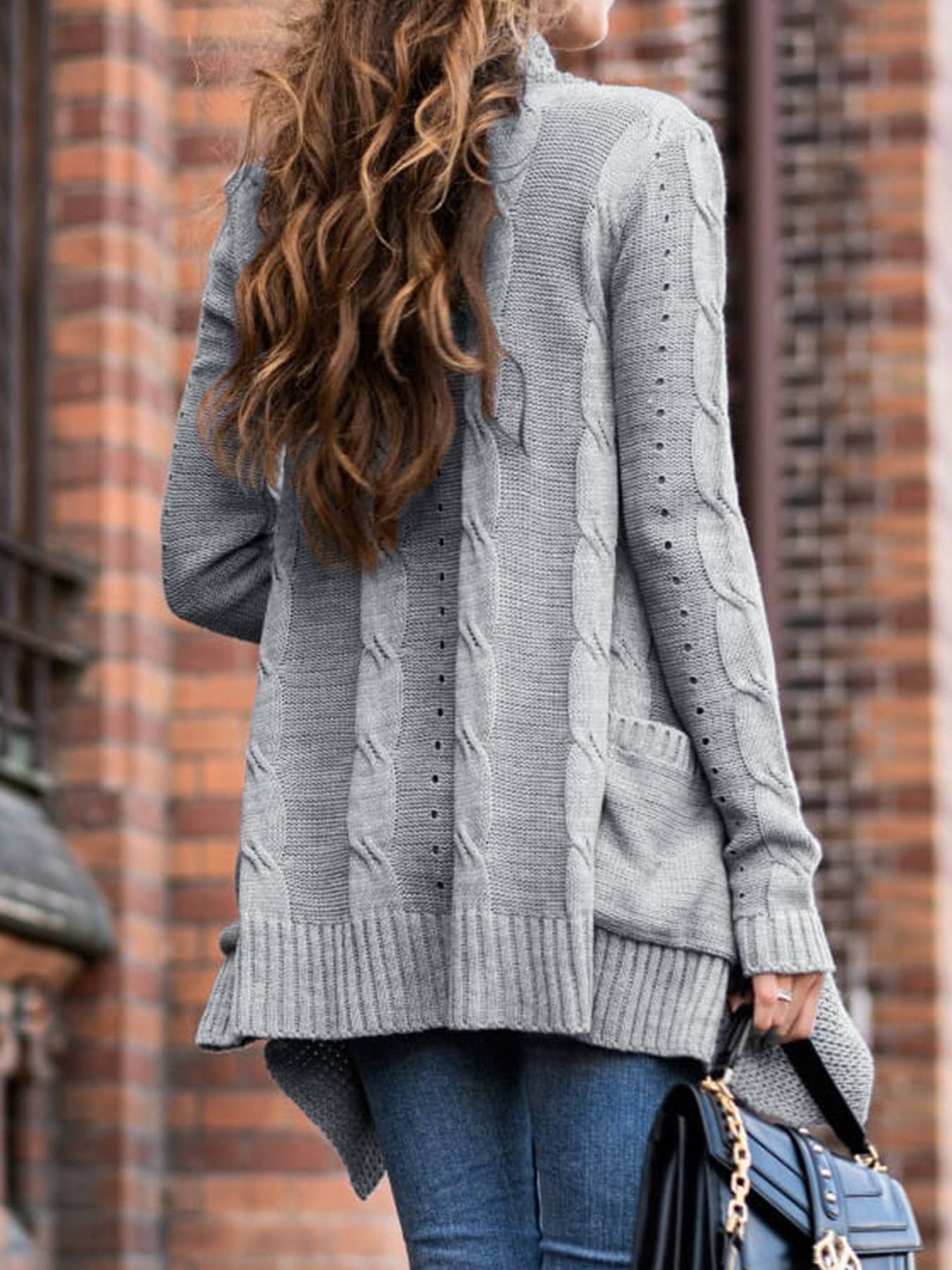 Fashionable casual unbuttoned cardigan