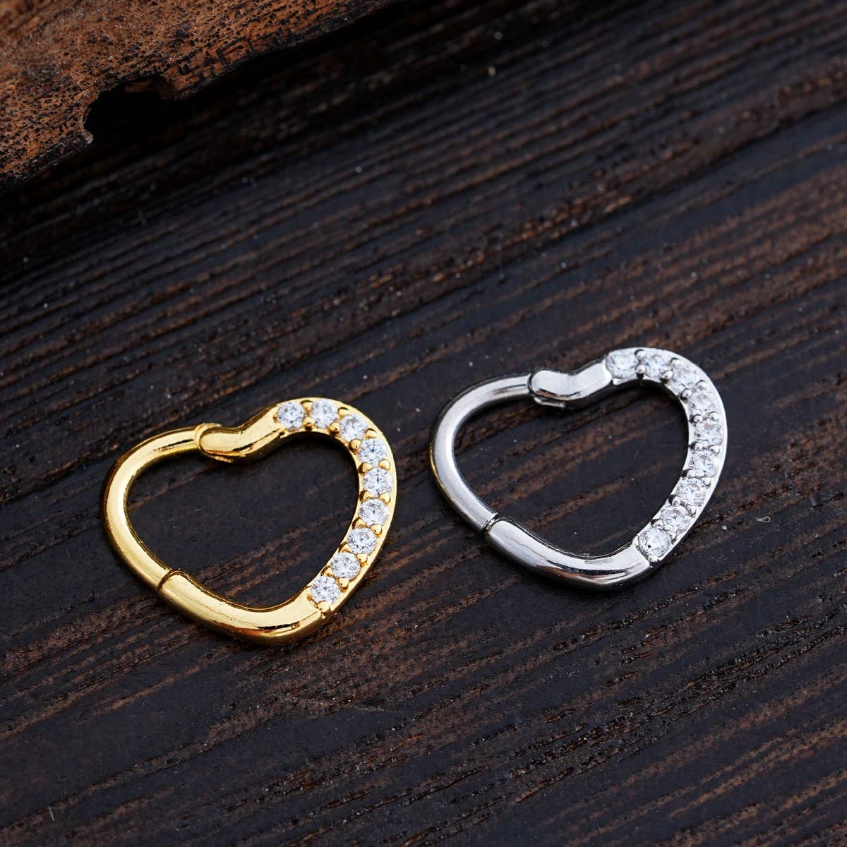 Teardrop Zirconia Hinged Nose Ring Square Shape