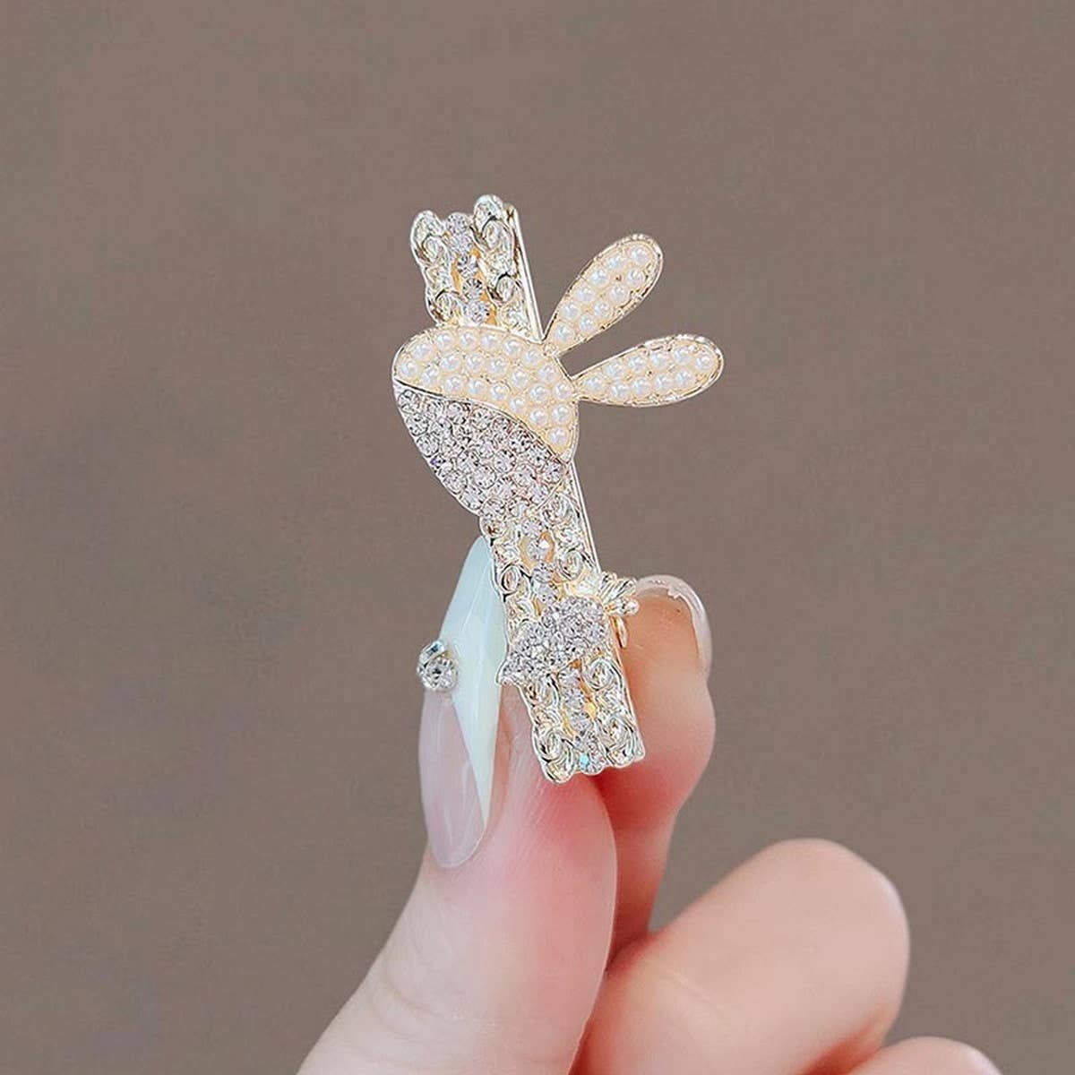 RHINESTONE CUTE RABBIT CARROT DUCKBILL HAIRPIN