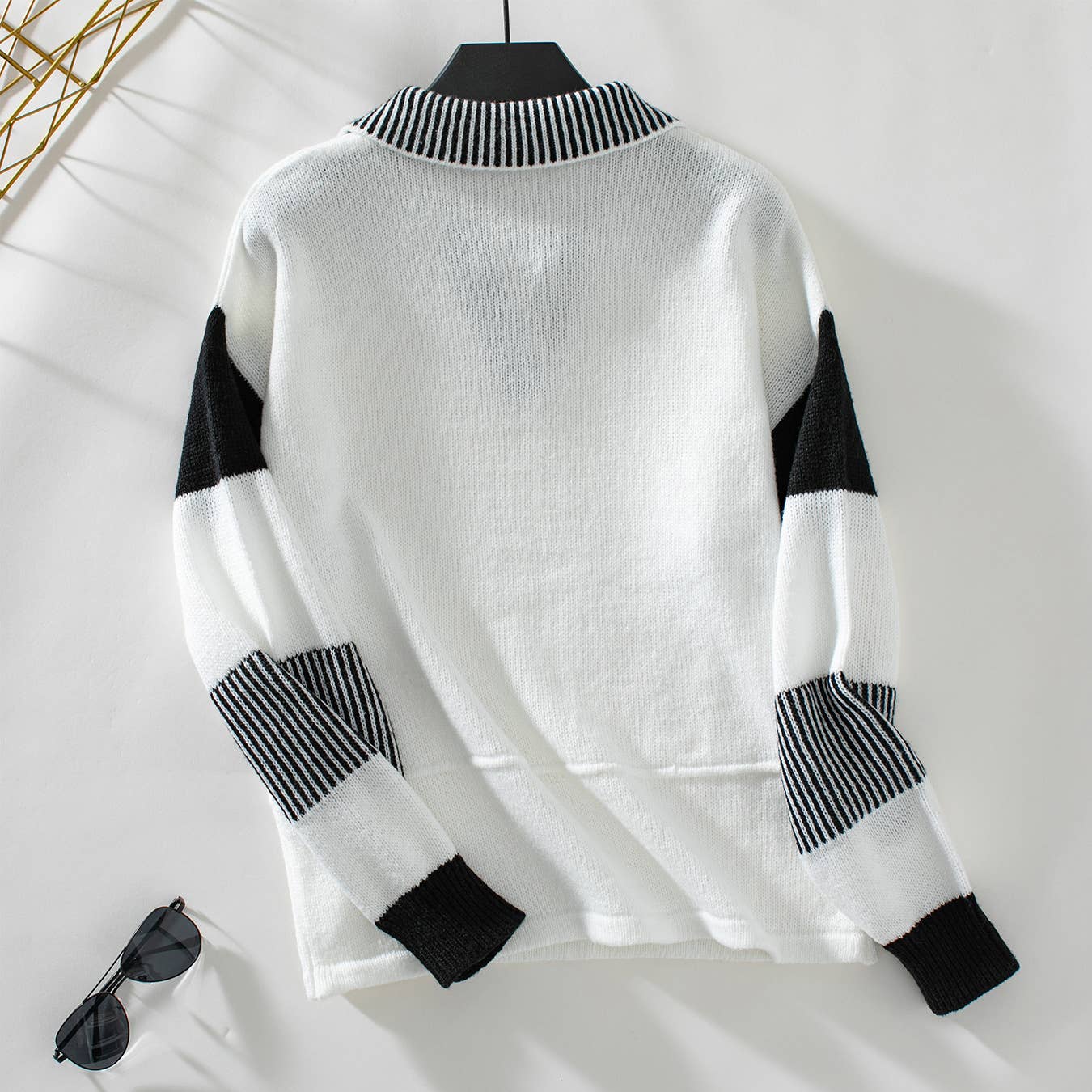 FASHION ALL-IN-ONE LONG-SLEEVED SWEATER