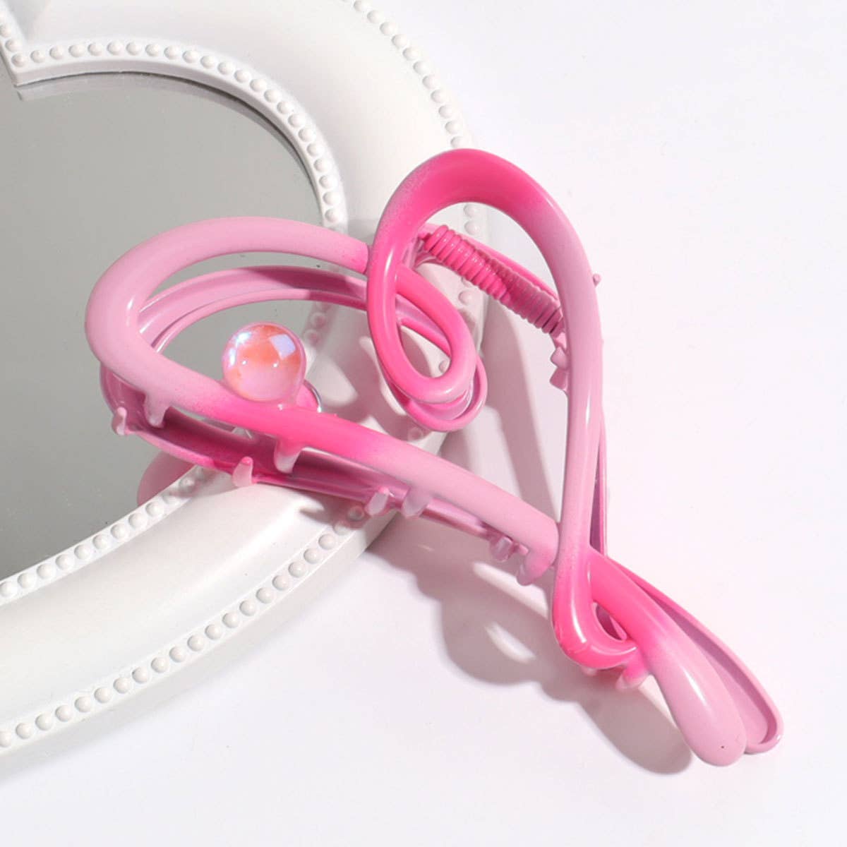 2024 NEW GRADIENT HOLLOW HEART HAIRPIN_CWAHA2334