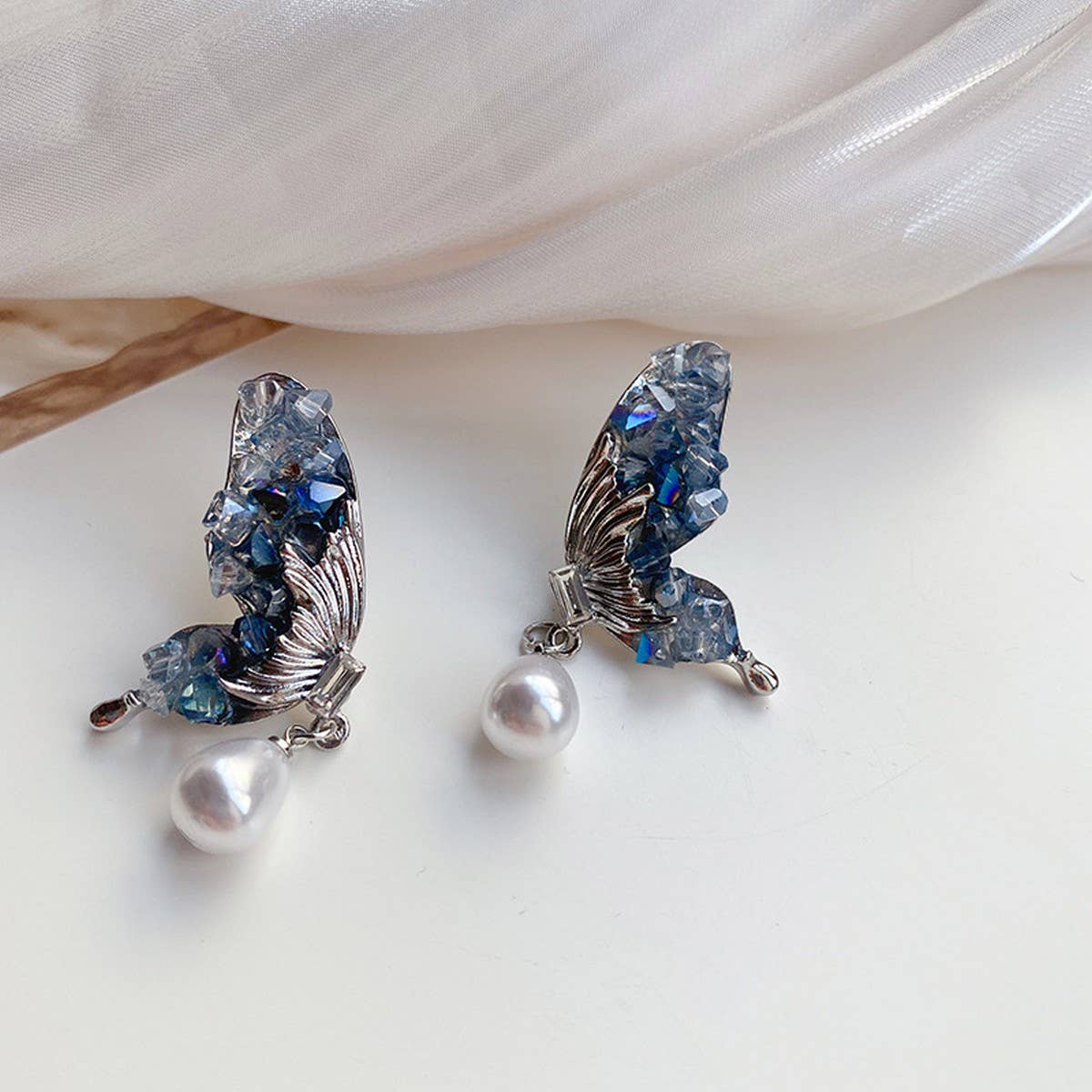 SUPER FAIRY CRYSTAL BUTTERFLY EARRINGS
