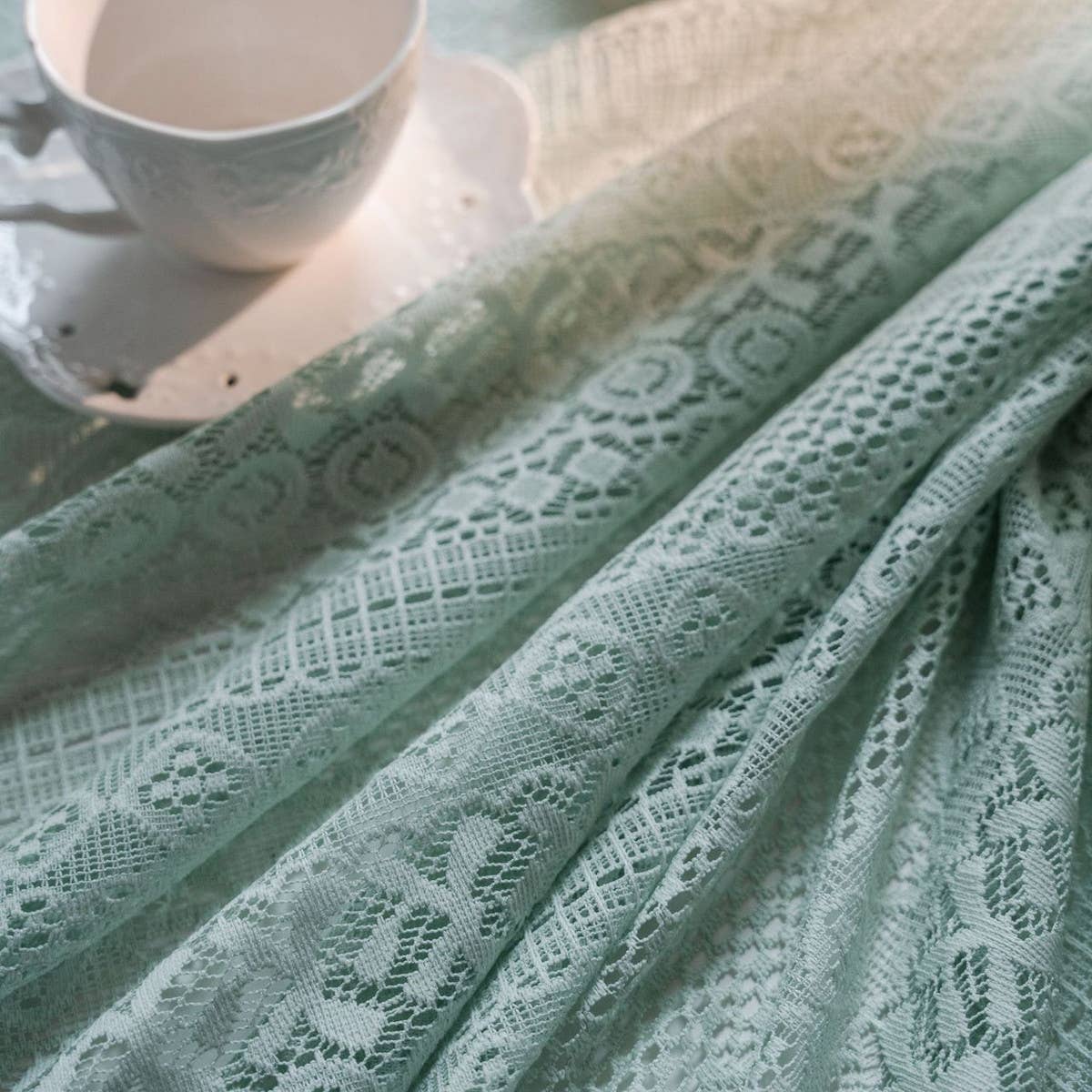 FOREST STYLE PASTORAL CROCHET COVER DINING TABLE