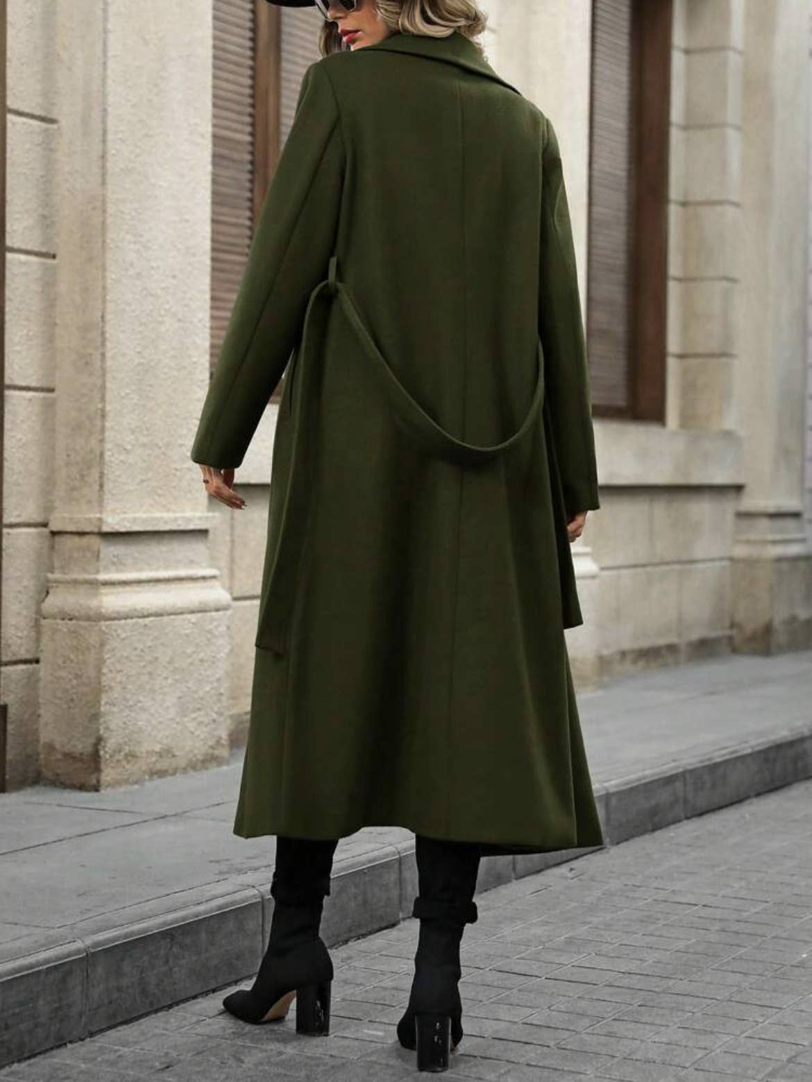 Lapel tie double-breasted and long coat