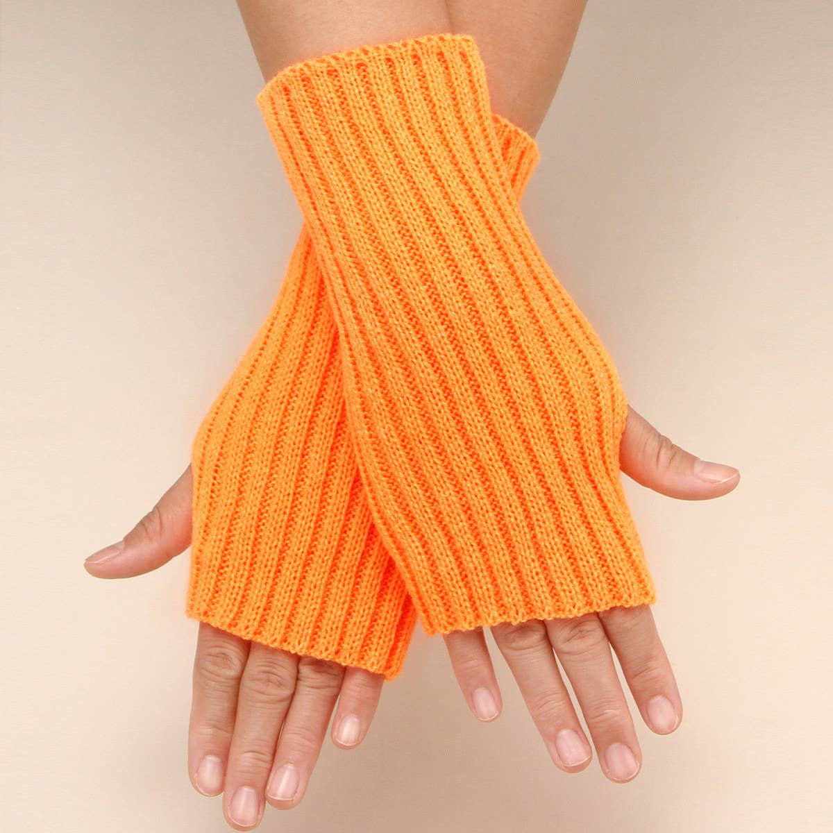 SIMPLE KNITTED WARM FINGERLESS GLOVES_CWAG0086