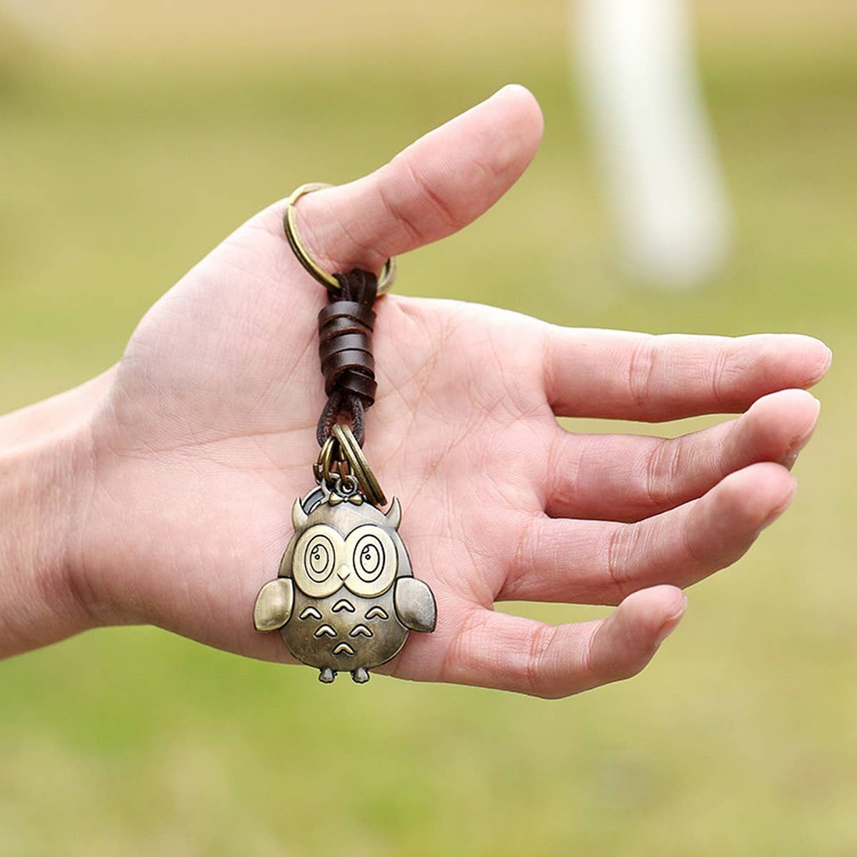 VINTAGE BRONZE OWL BRAIDED COWHIDE KEYCHAIN