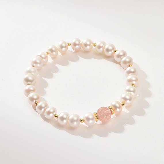 Freshwater pearl bracelet made of broken silver