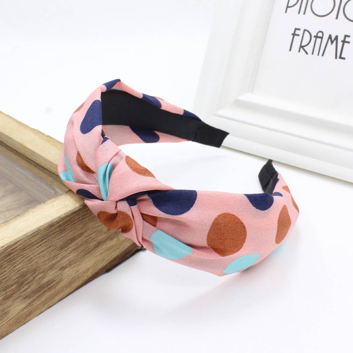 SIMPLE WIDE-BRIMMED FABRIC CROSS-KNOT HEADBAND_CWAHA1677