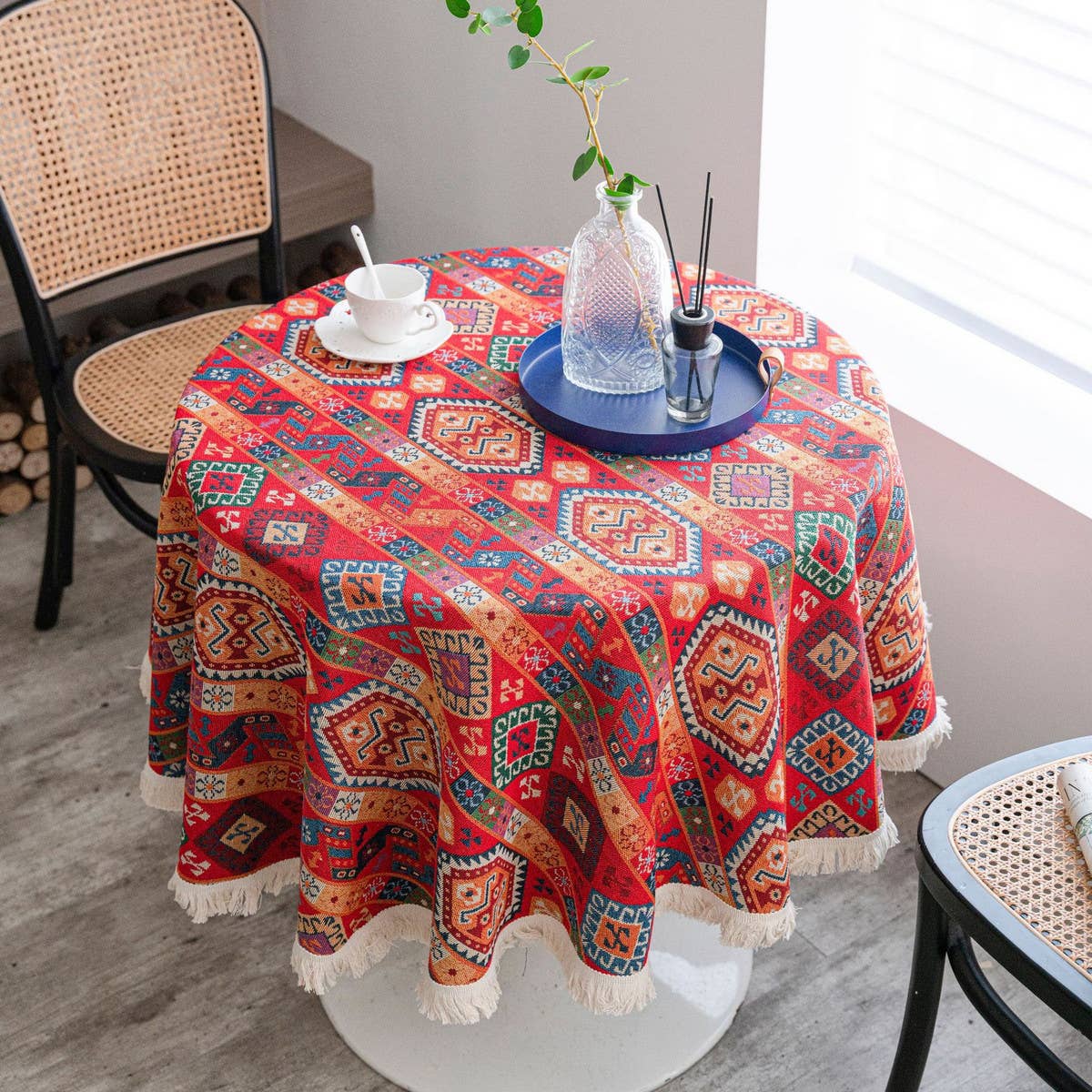 ROUND JACQUARD SUNFLOWER TABLECLOTH