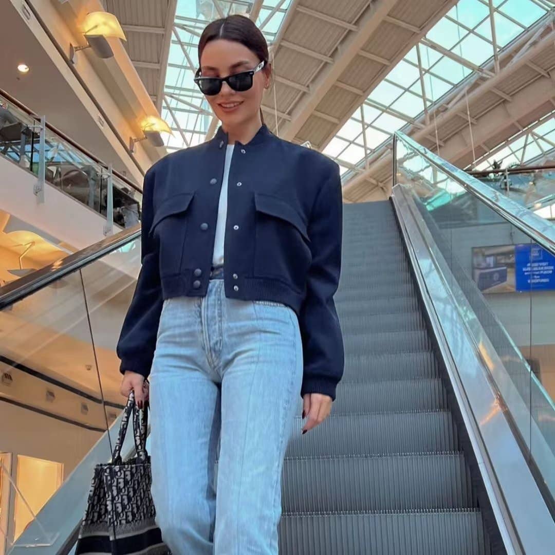 SOLID SHORT JACKET WITH LARGE POCKET STAND COLLAR