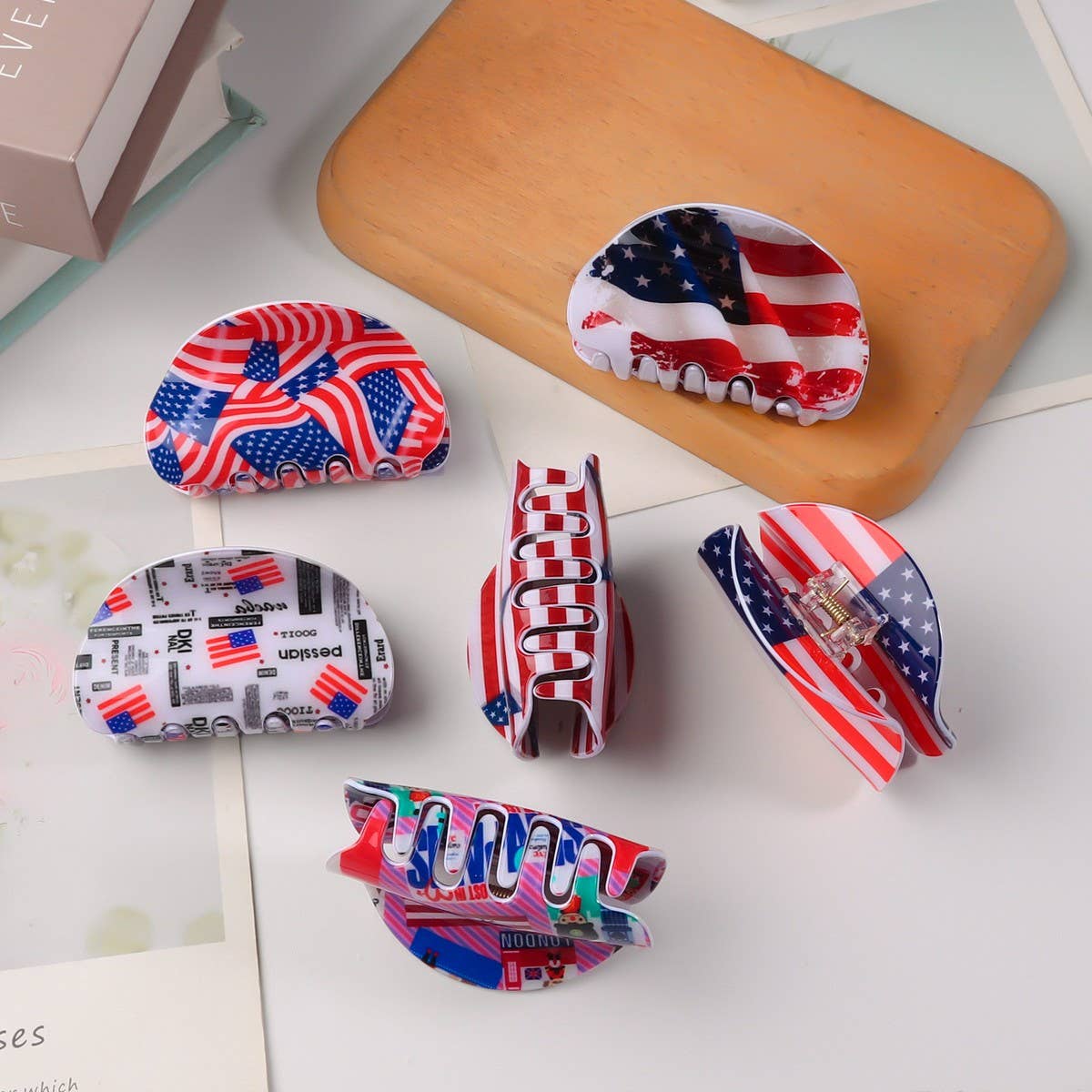 NEW SWEET AND VERSATILE HAIR CLIPS FOR JULY 4TH_CWAHA1270