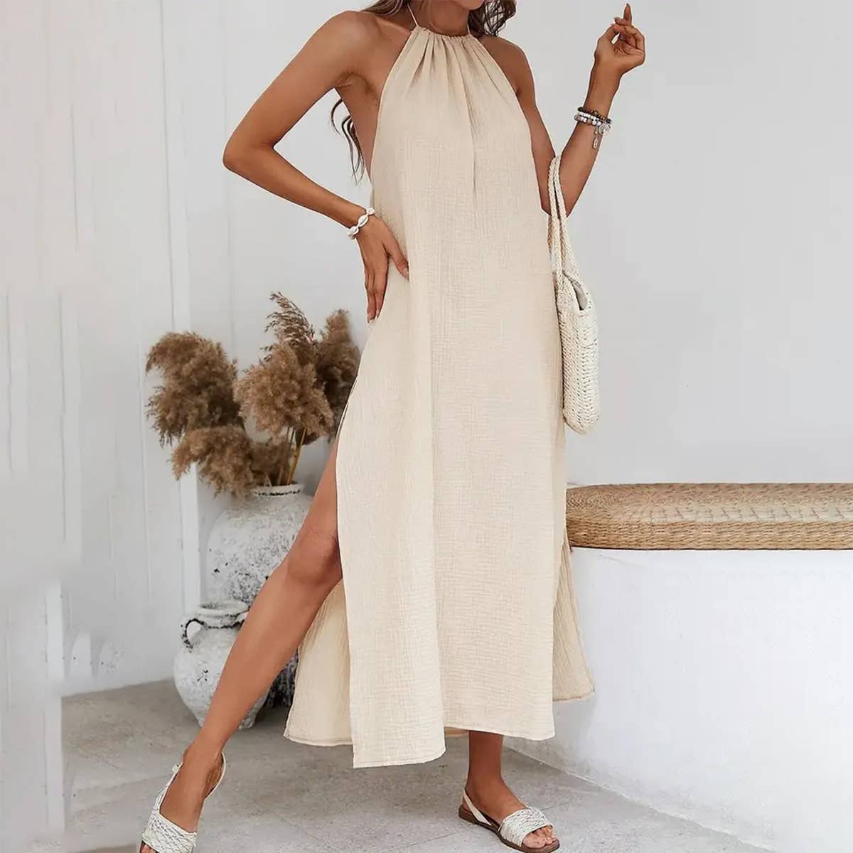 WOVEN ELEGANT BACKLESS SEASIDE HALTER MAXI DRESS