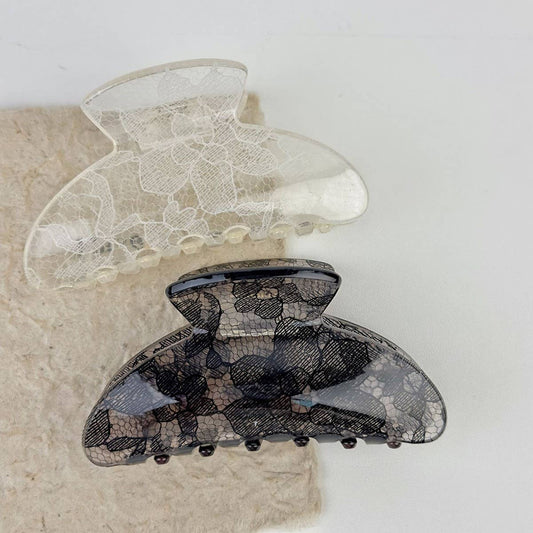 DELICATE AND GENTLE LACE PATTERN HAIRPIN