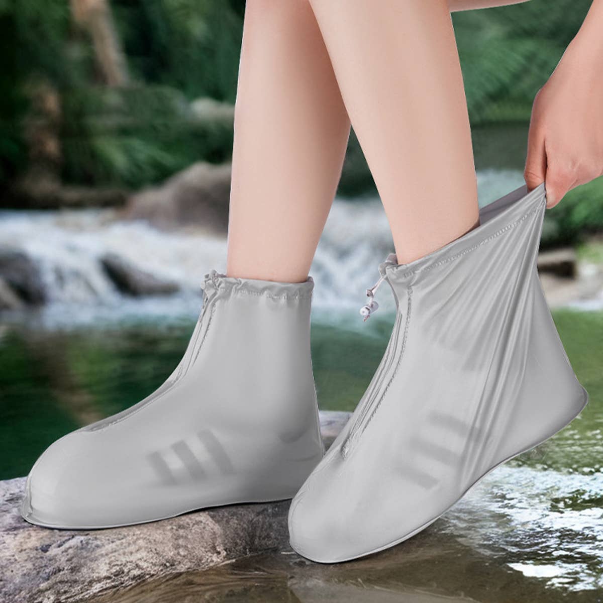 CWMM8444_THICKENED WATERPROOF AND NON-SLIP RAIN SHOE COVERS