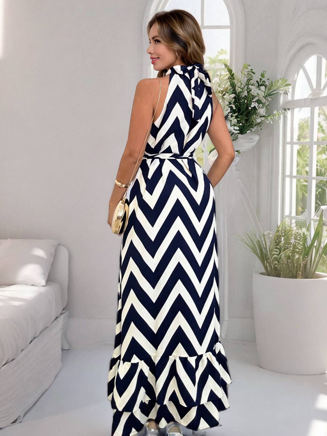 Sexy Sleeveless High Neck Wave Stripe Dress
