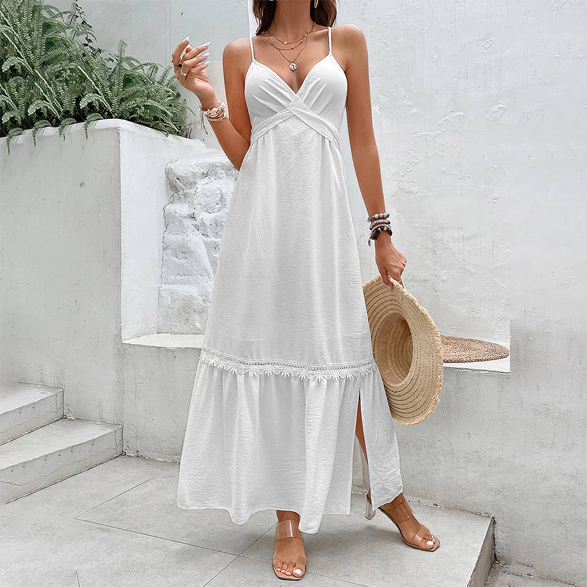 Holiday chic loose slimming halter sexy dress