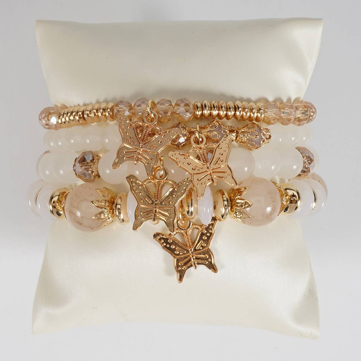 CWAJE05709_BOHO BUTTERFLY PENDANT LAYERED BRACELET