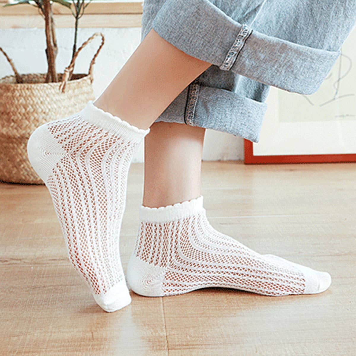 Solid Color Mesh Breathable Womens Ankle Socks_CWMS053