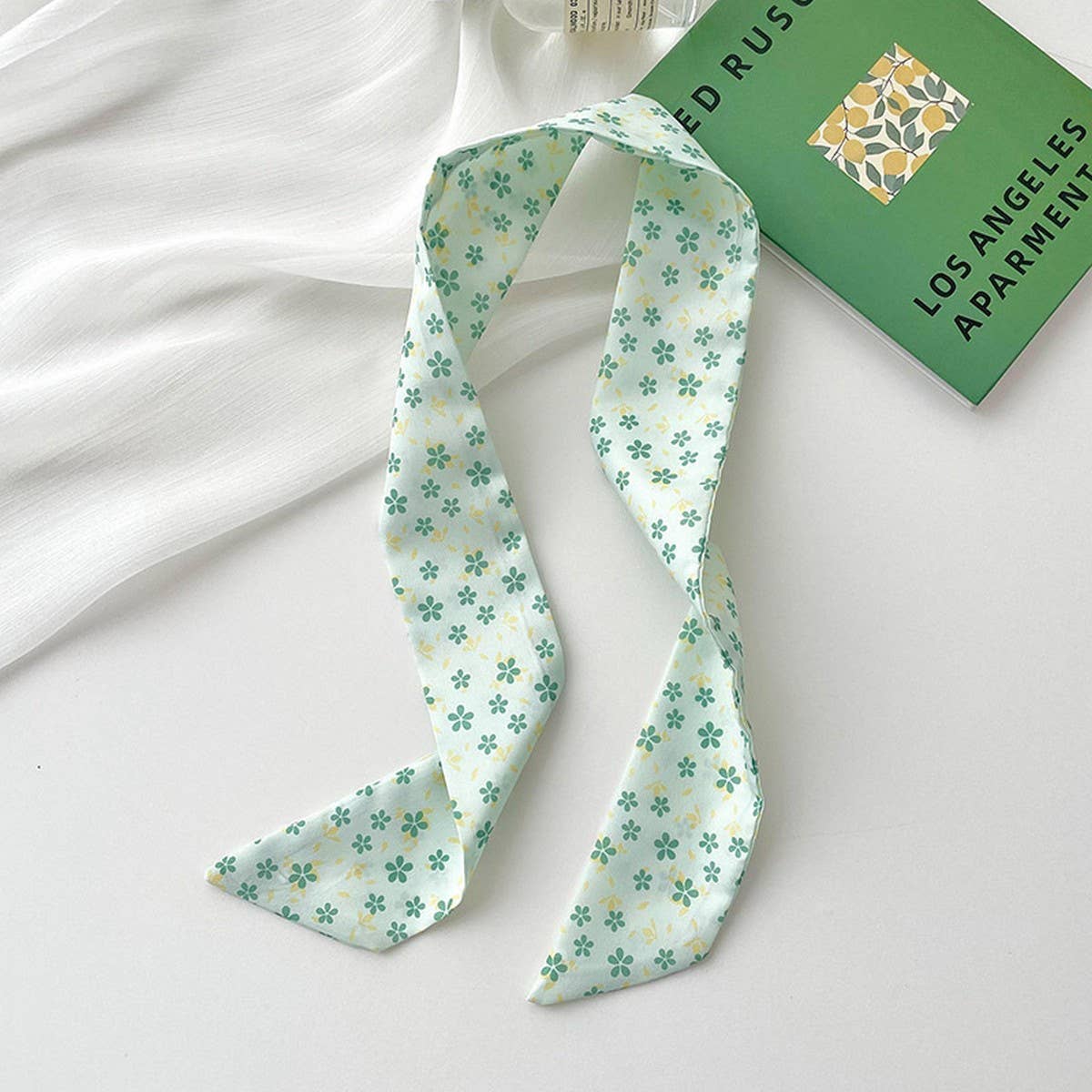 GREEN FRESH AND NARROW LONG FASHIONABLE HAIR BAND