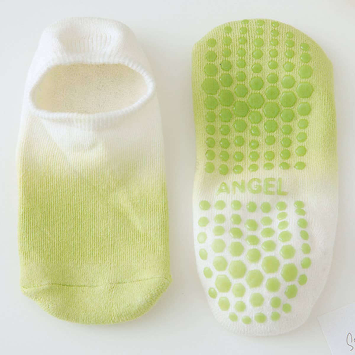 WOMEN SPORTS YOGA ANTI-SLIP BOAT SOCKS