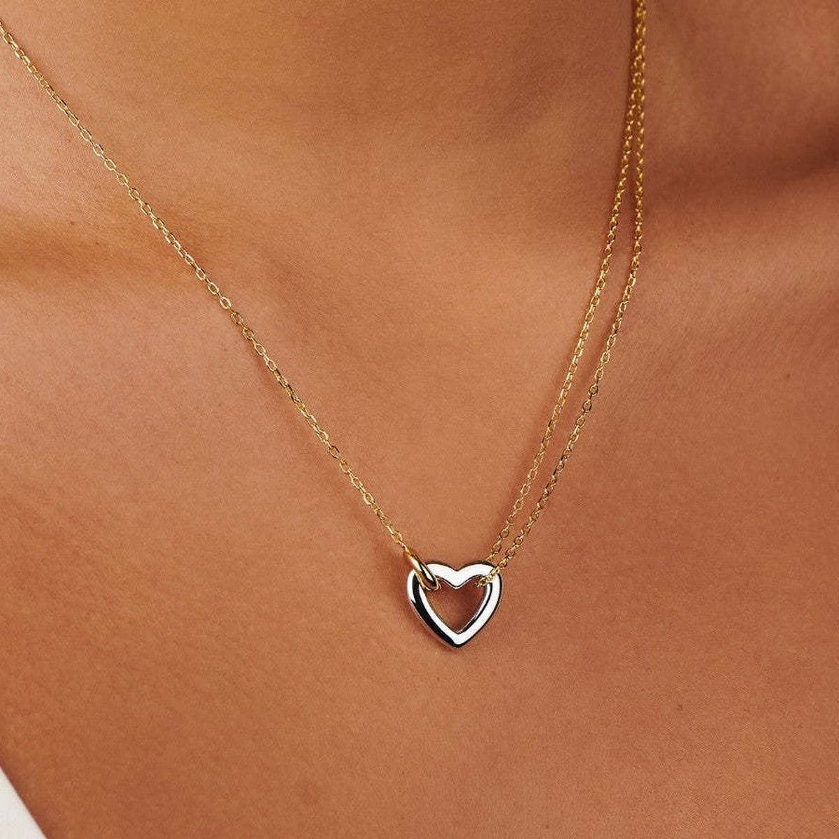 Stainless steel heart asymmetric necklace_CWMM5550