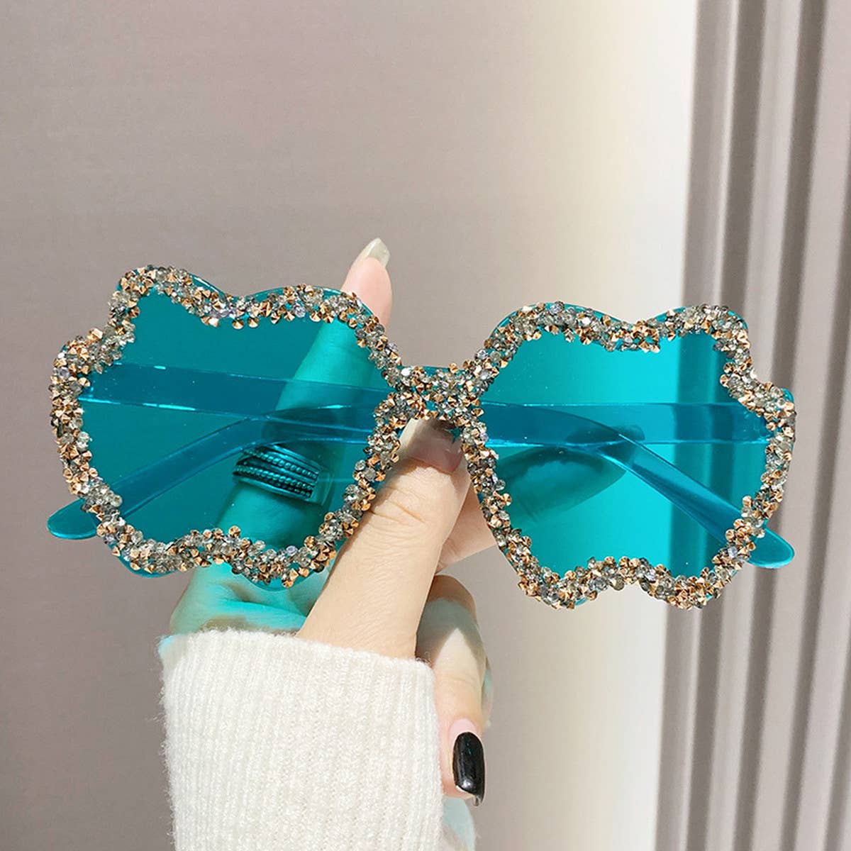 WOMEN DIAMOND TRANSPARENT SUNGLASSES