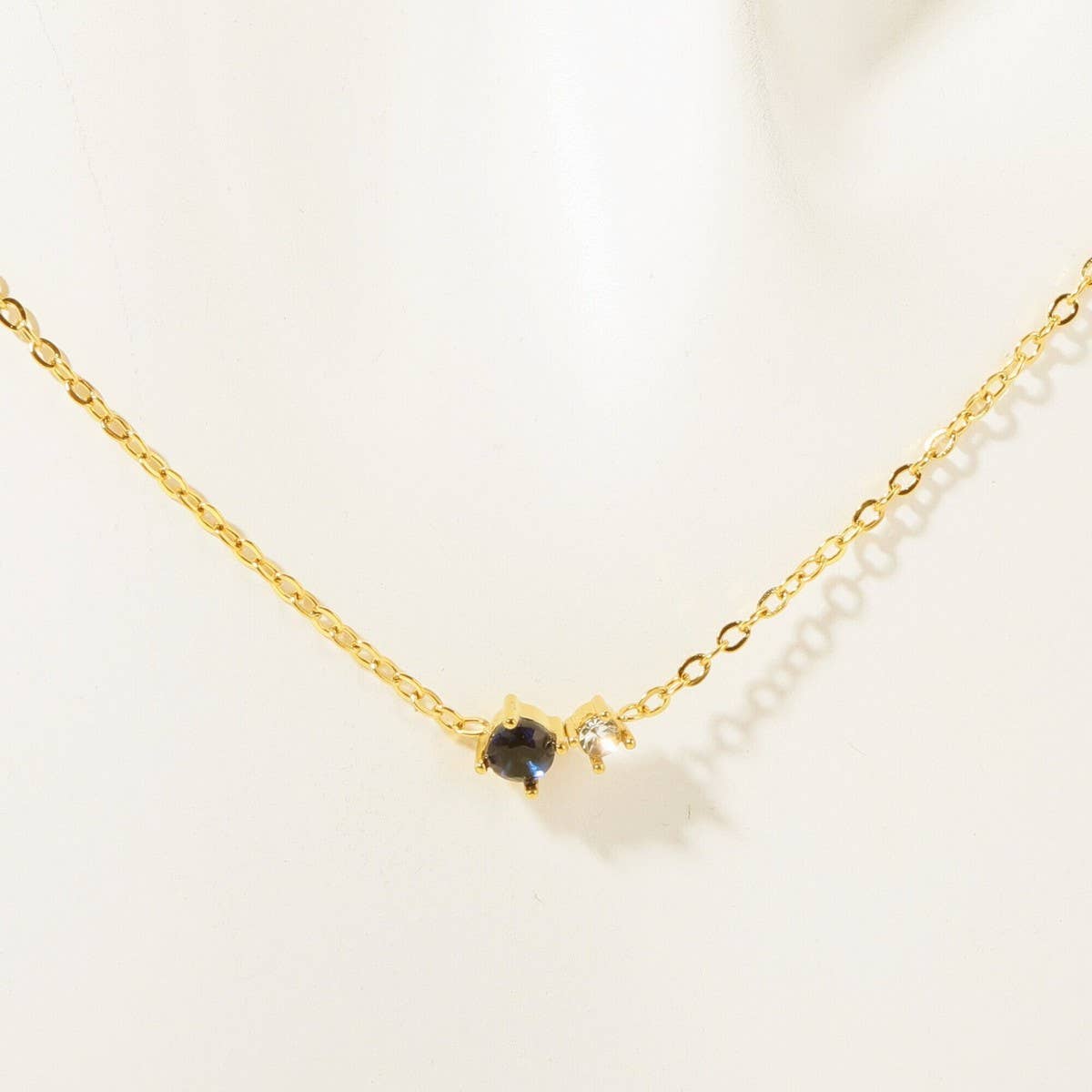 Retro Literary December Colored Zircon Necklace_CWMM5668