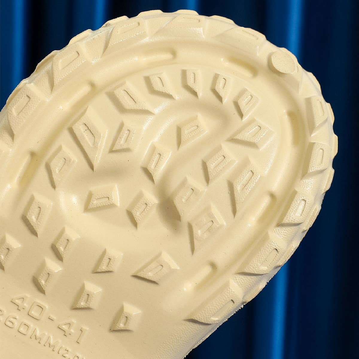 NEW STYLE CLOGS AND SLIPPERS FOR HOME USE_CWSHS0642