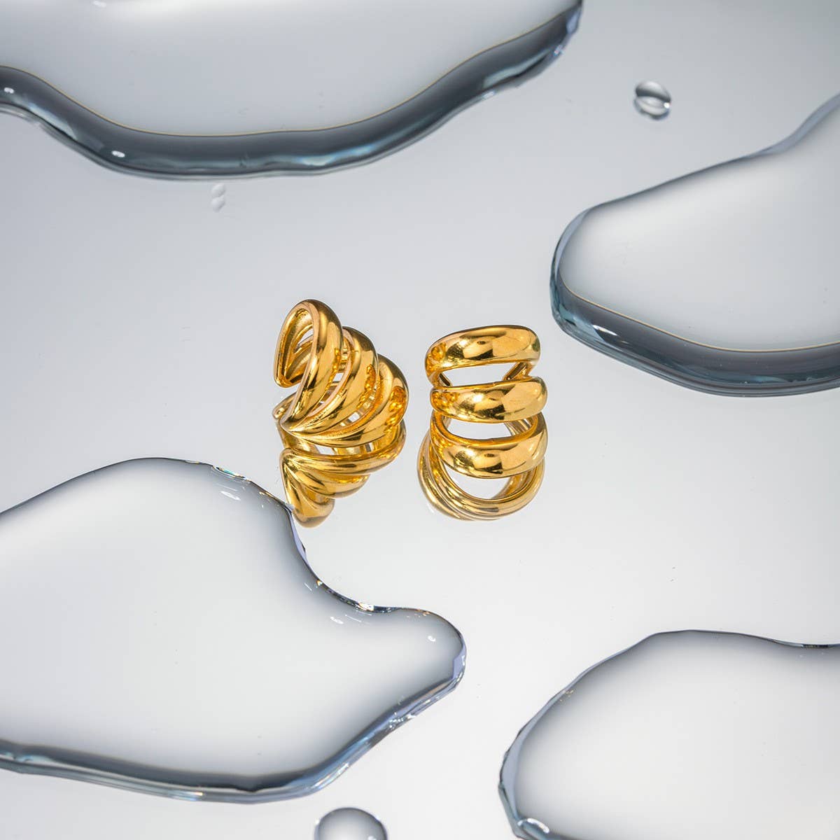 VERSATILE 18K GOLD STAINLESS STEEL EARRINGS