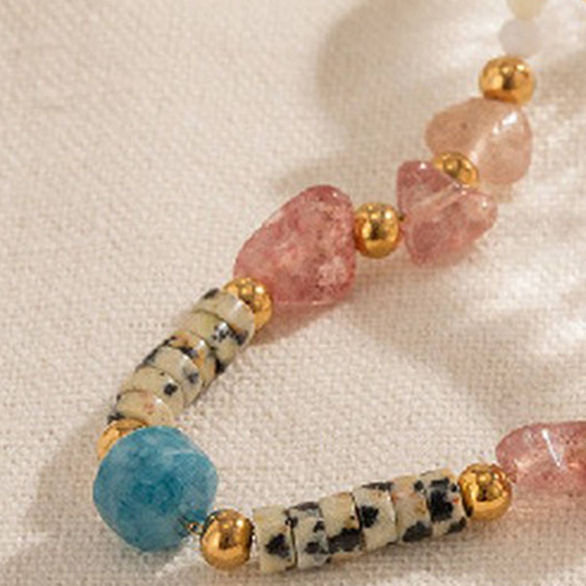 COLORFUL RETRO TEMPERAMENTSWEET CLAVICLE CHAIN