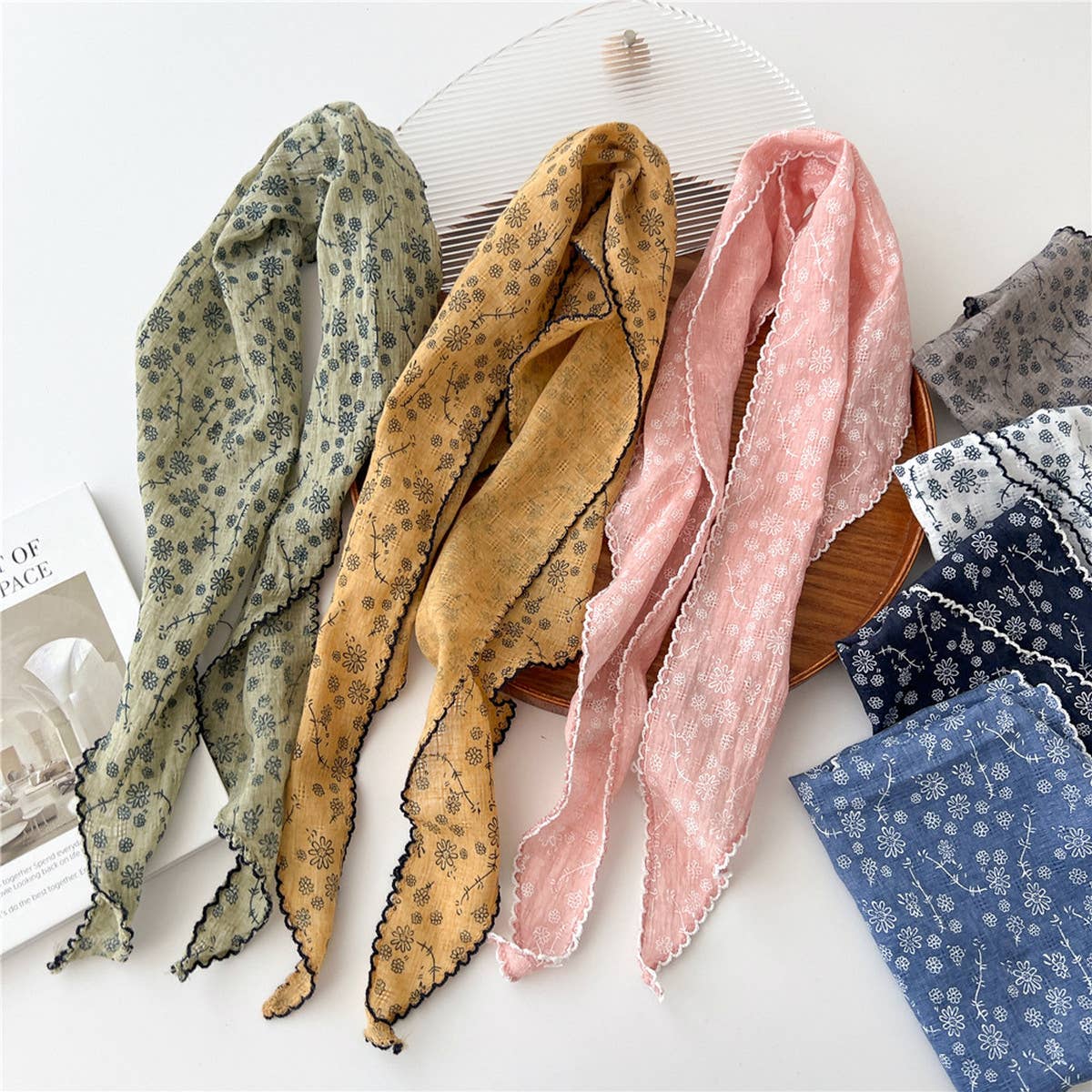 Lace Trim Cotton Linen Floral Triangle Scarf