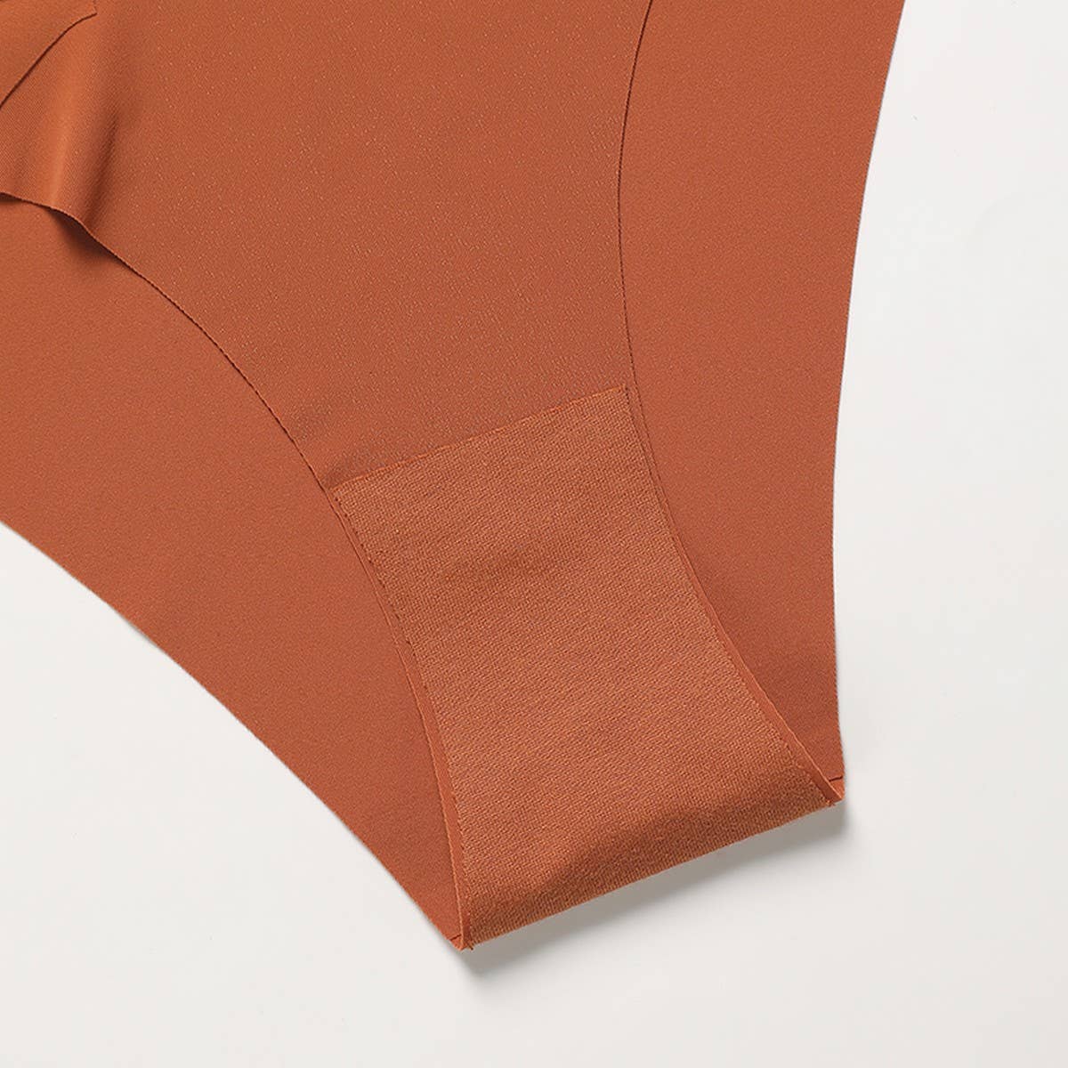 TRACELESS ICE SILK SPORTS TRIANGLE UNDERWEAR