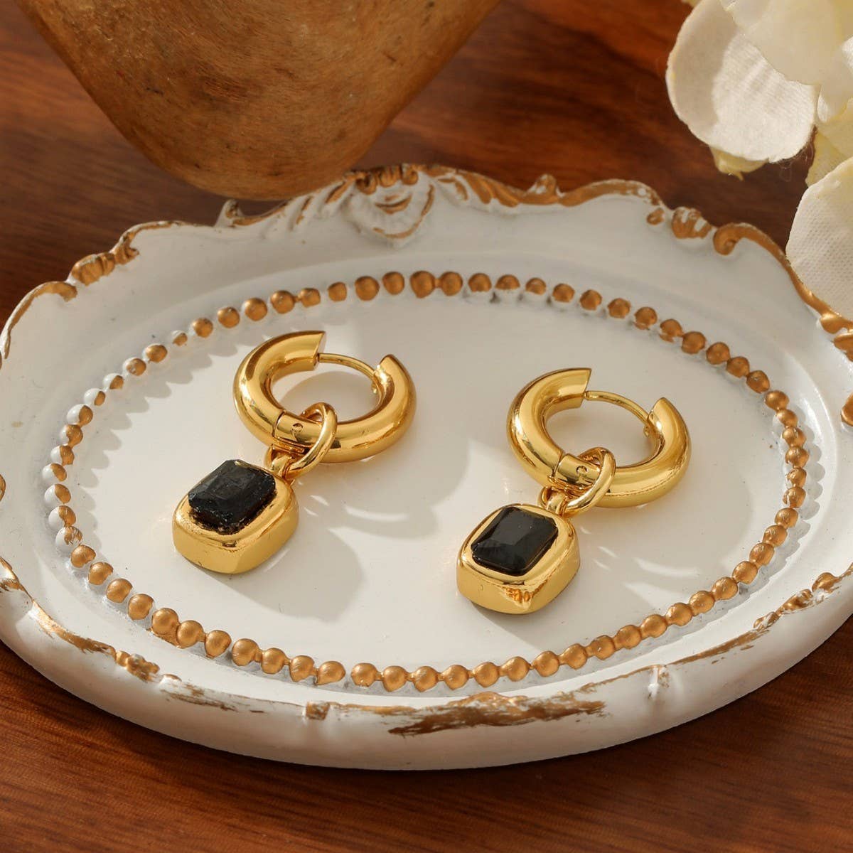 ELEGANT BAGUETTE GOLDPLATED STAINLESS STEELEARRINGS