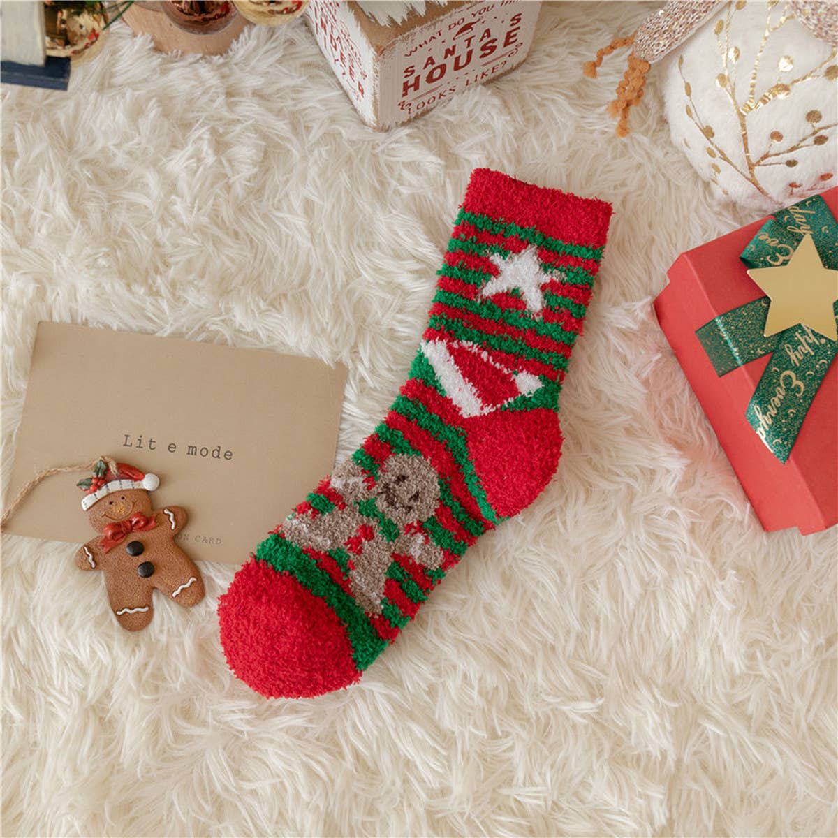 CHRISTMAS ELK CORAL VELVET SOCKS