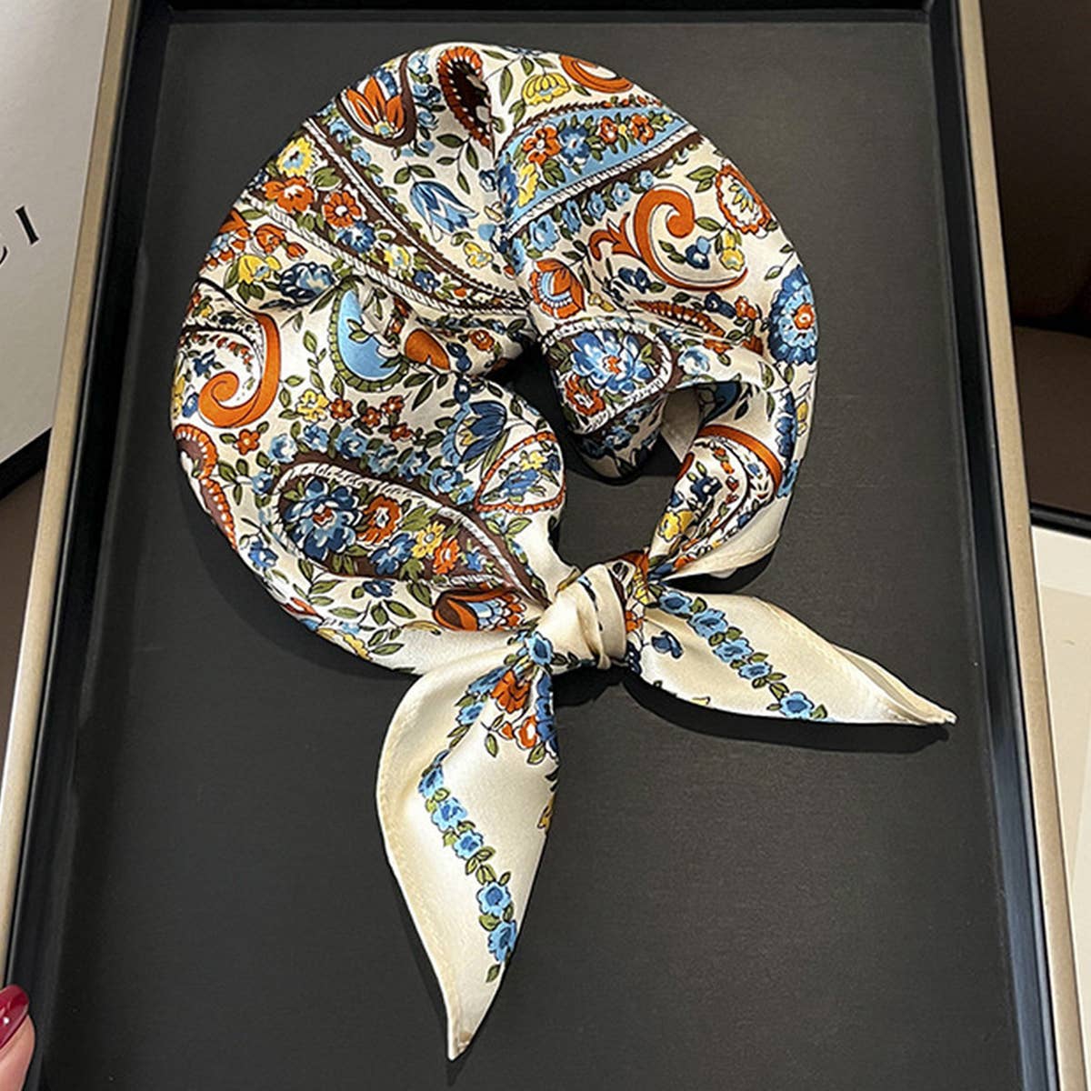 100% Silk Floral Scarf, Square, Versatile, Gift_CWASC0544