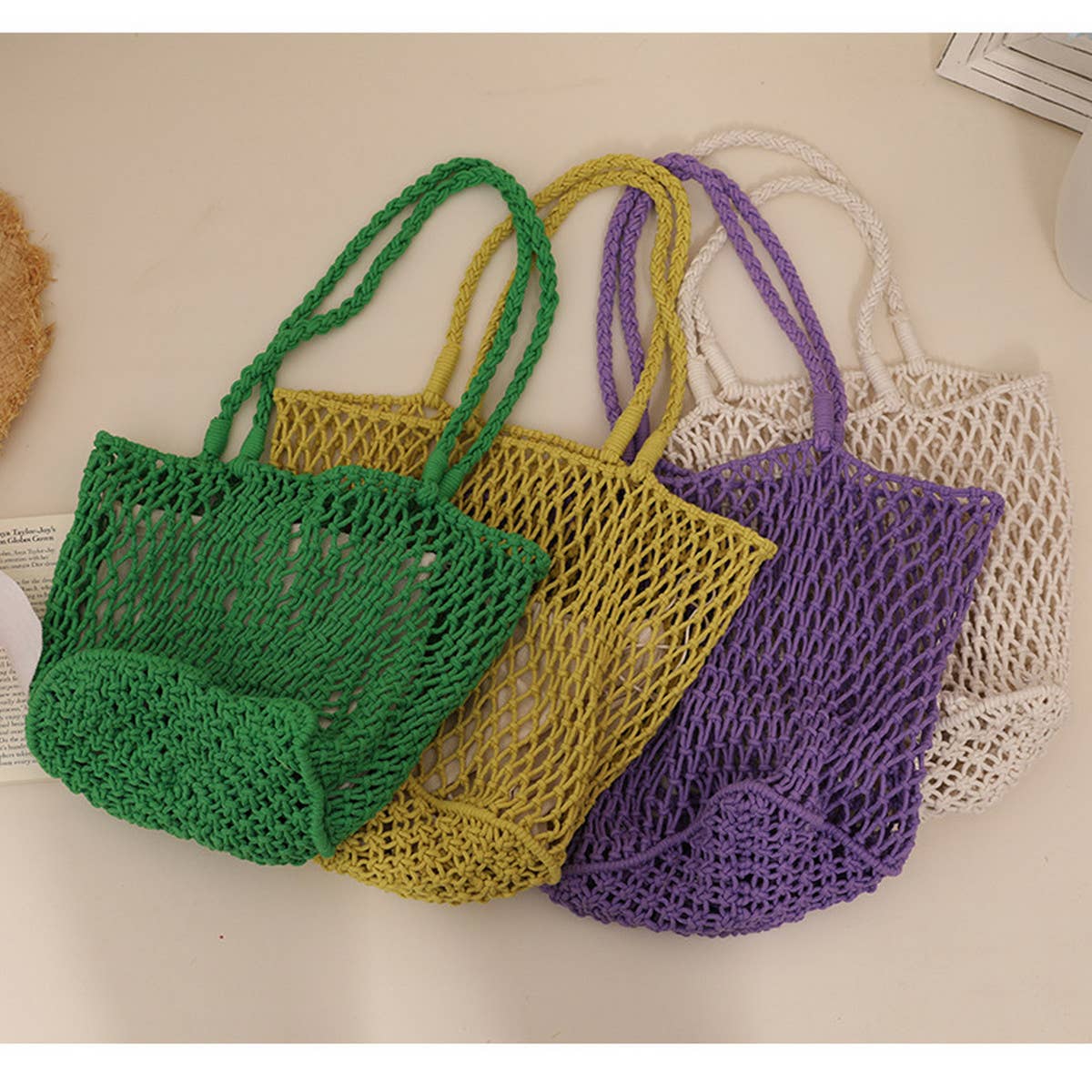 SIMPLE MESH ONE-SHOULDER BEACH STRAW BAG_CWAB1884