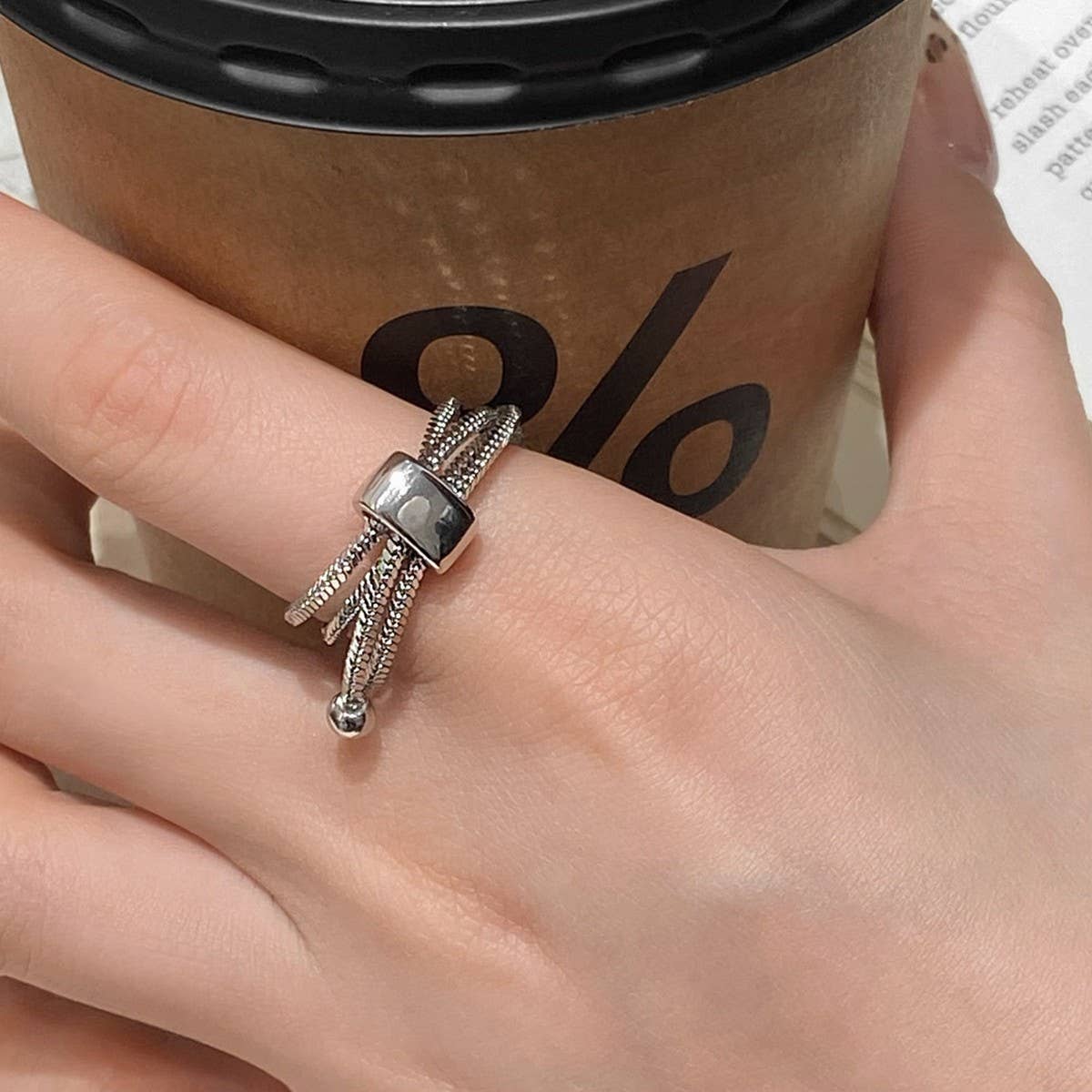 DESIGN ADJUSTABLE LIGHT LUXURY RING FOR WOMEN