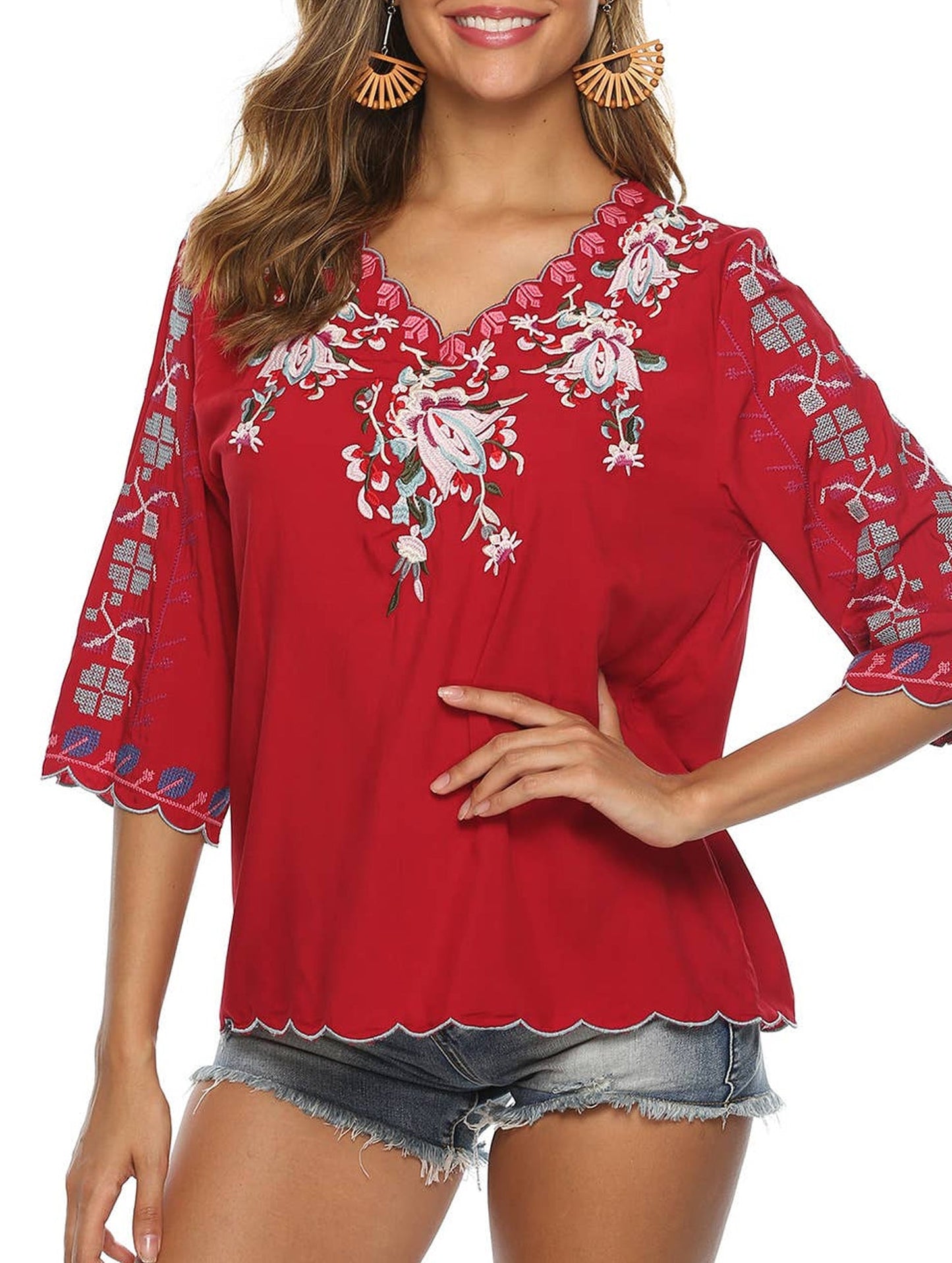 COTTON V-NECK FLORAL EMBROIDERED TOP_CWTBLL0824